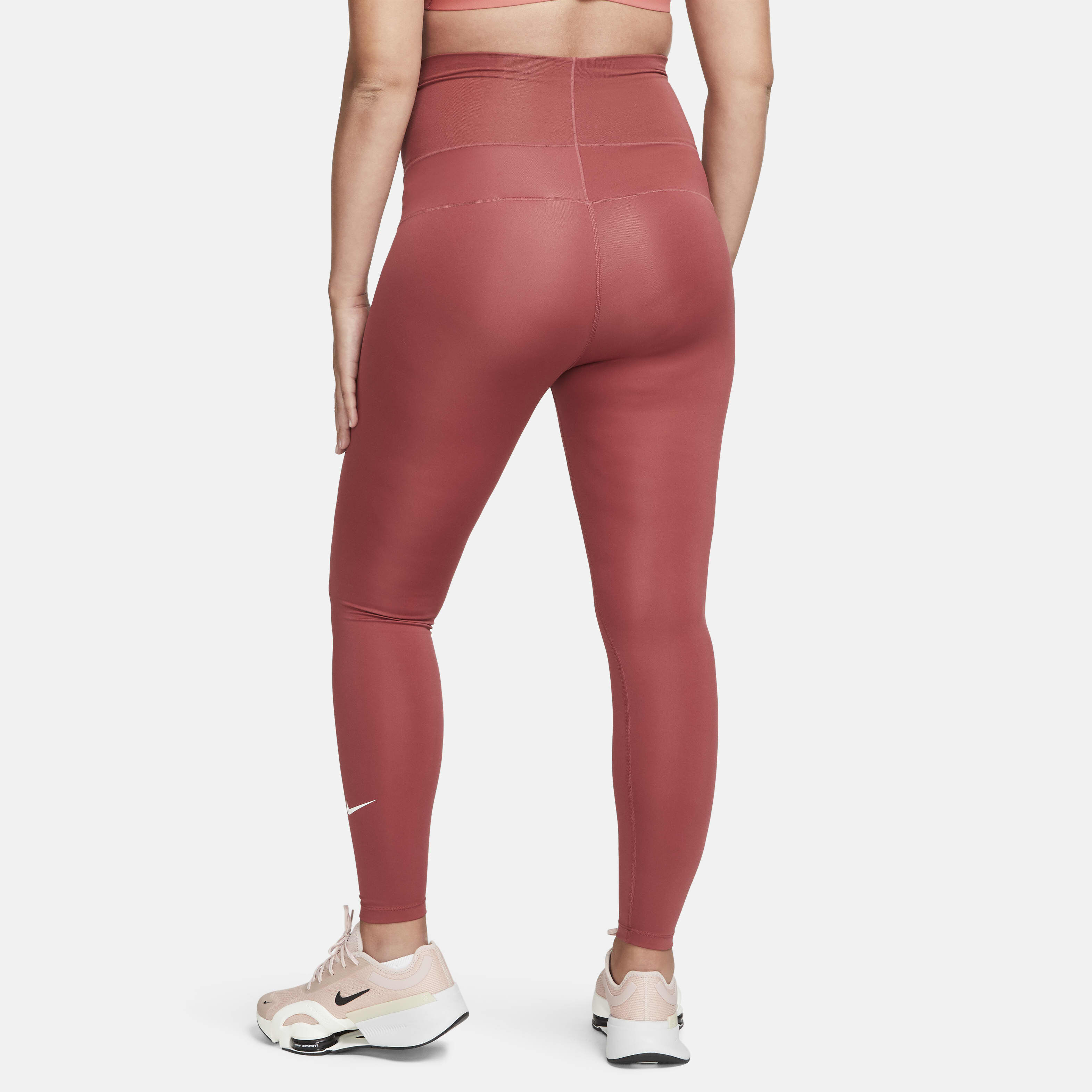 نايكي ون (M) image number 1