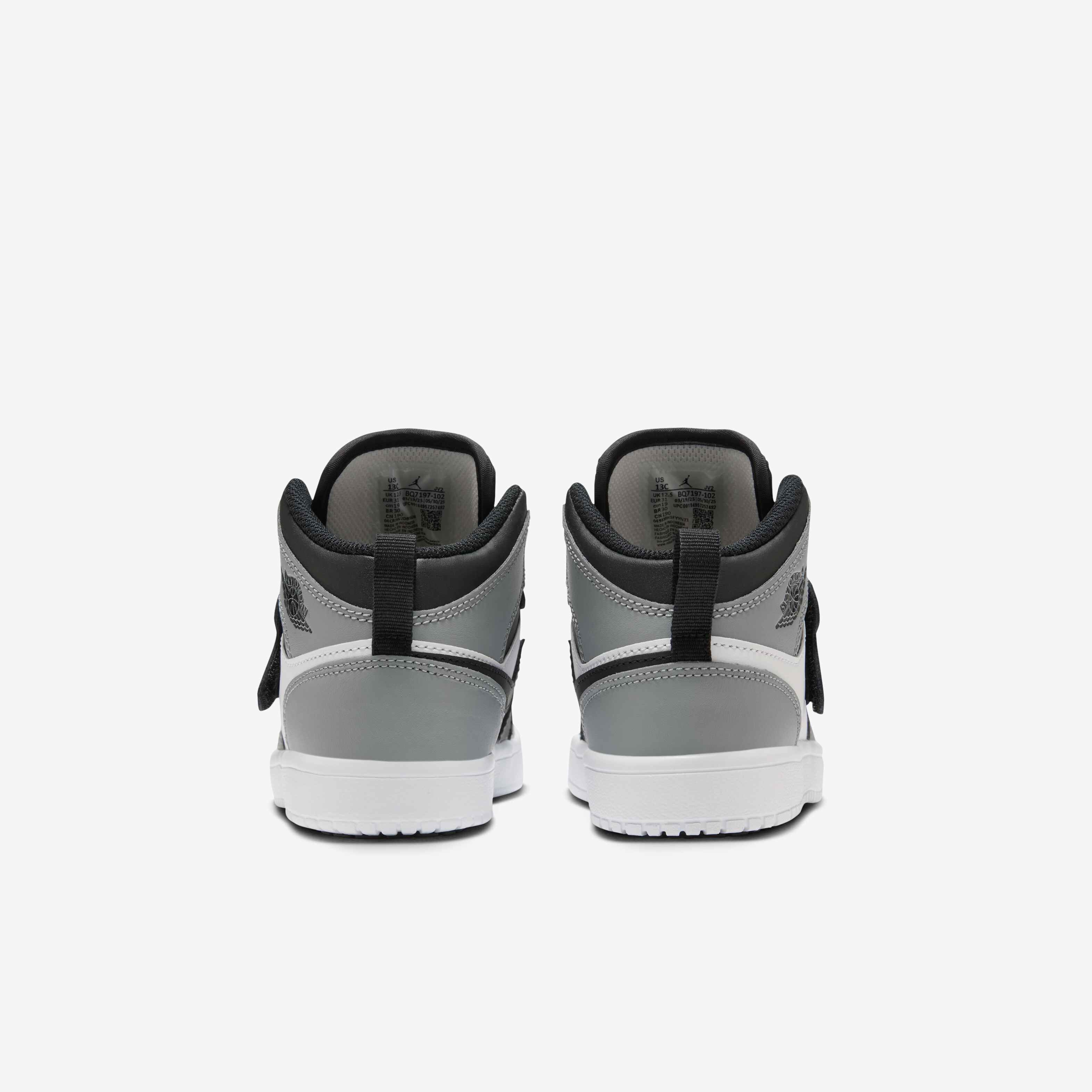 Sky Jordan 1 image number 5