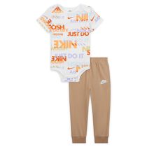 Nike Sportswear Playful Exploration