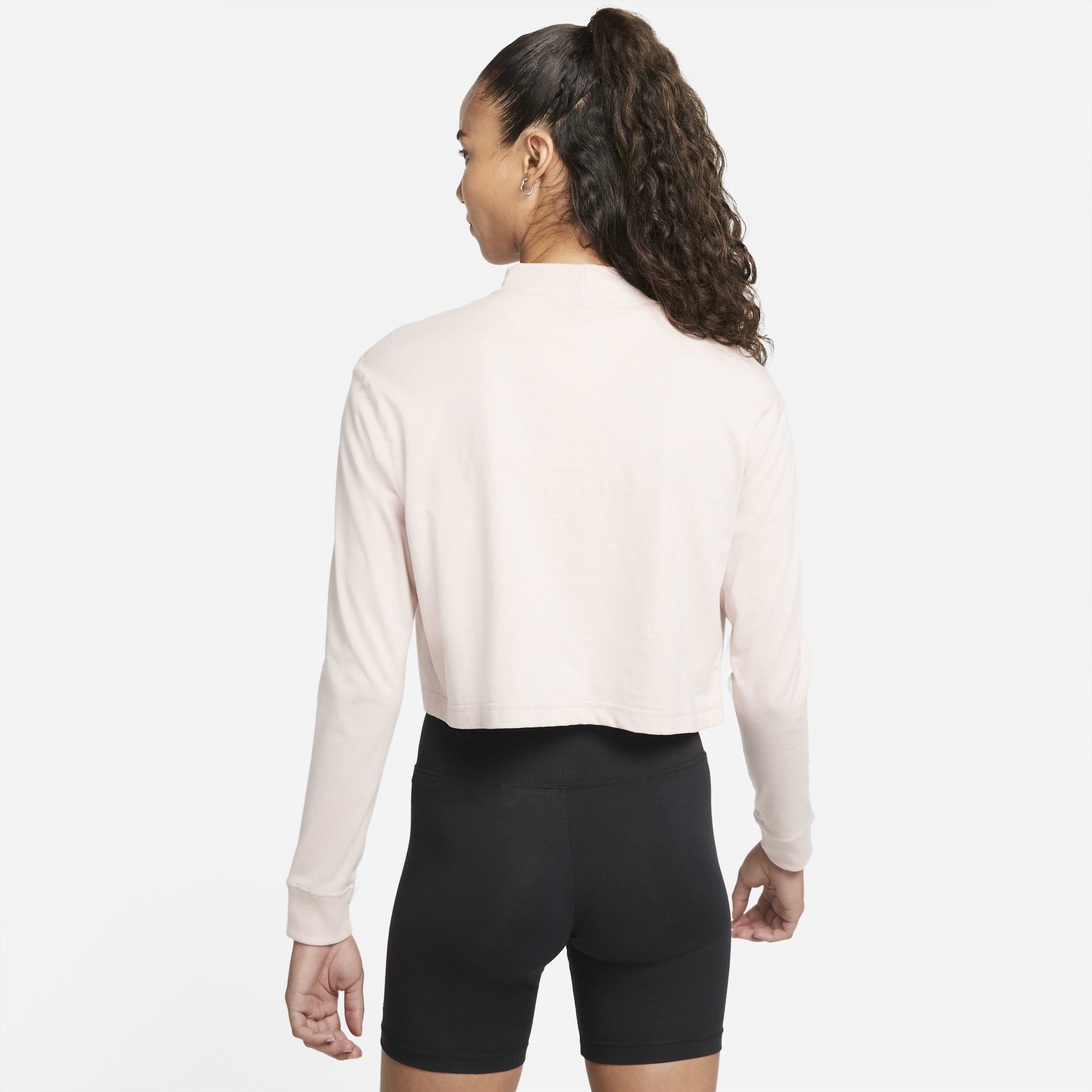 نايكي سبورتسوير image number 1