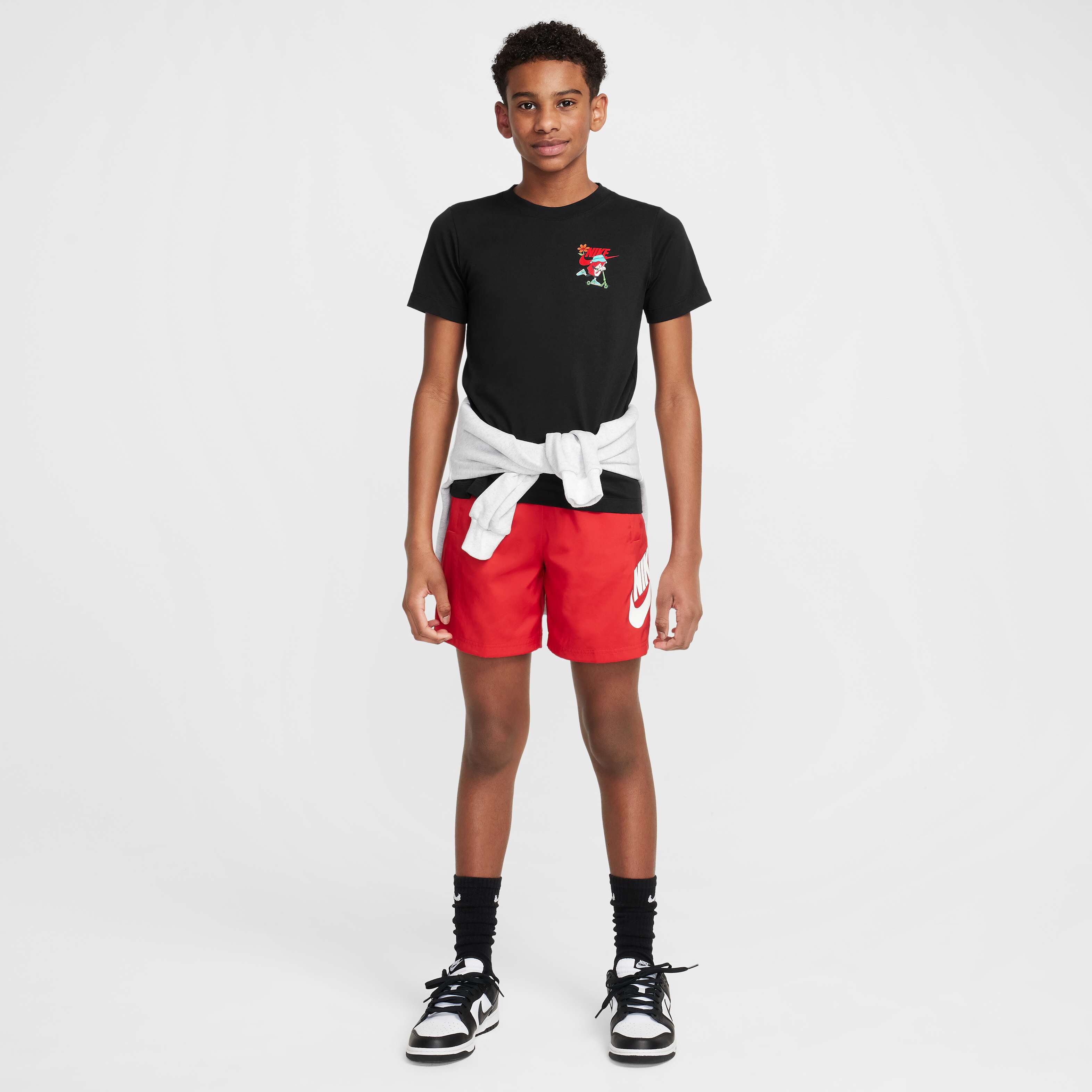 نايكي سبورتسوير image number 5