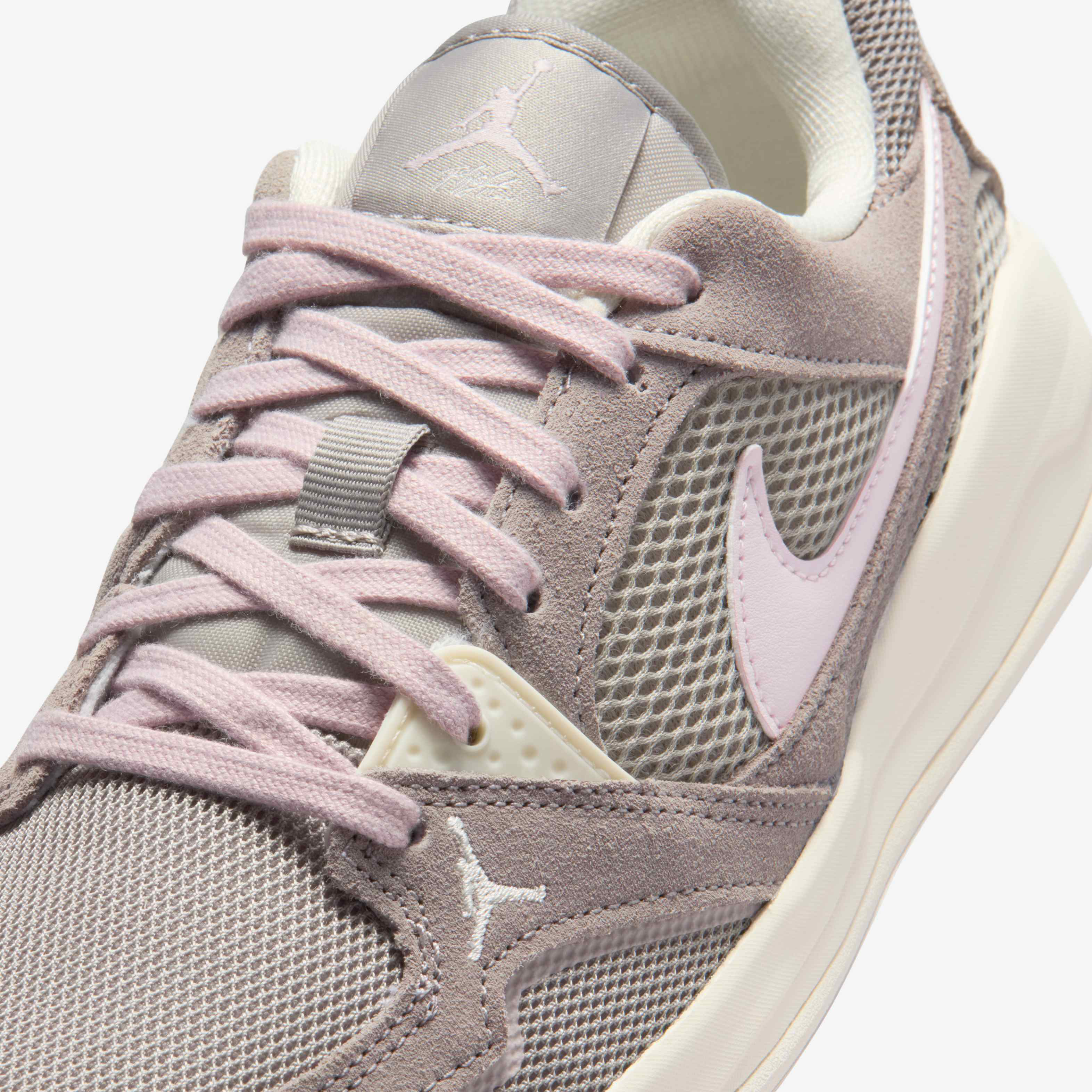 جوردن CMFT ايرا image number 6