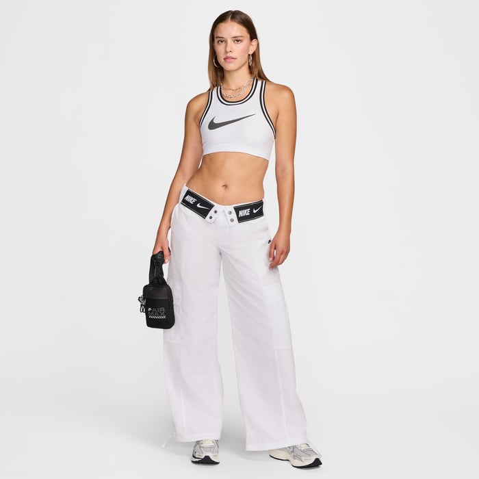 Nike Sportswear Essentials image number 7 Nike Sportswear Essentials image number 7