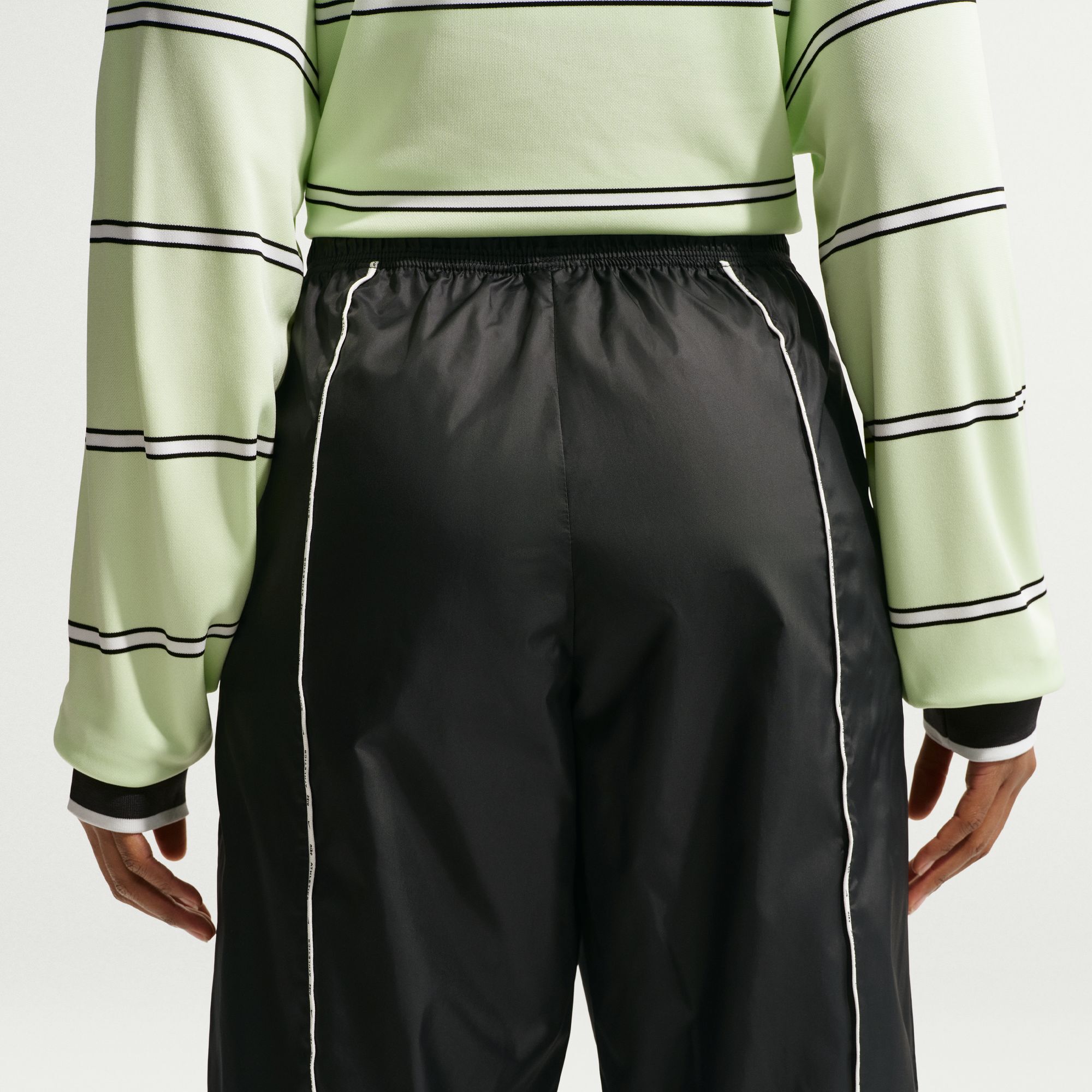 Nike Sportswear  image number 3
