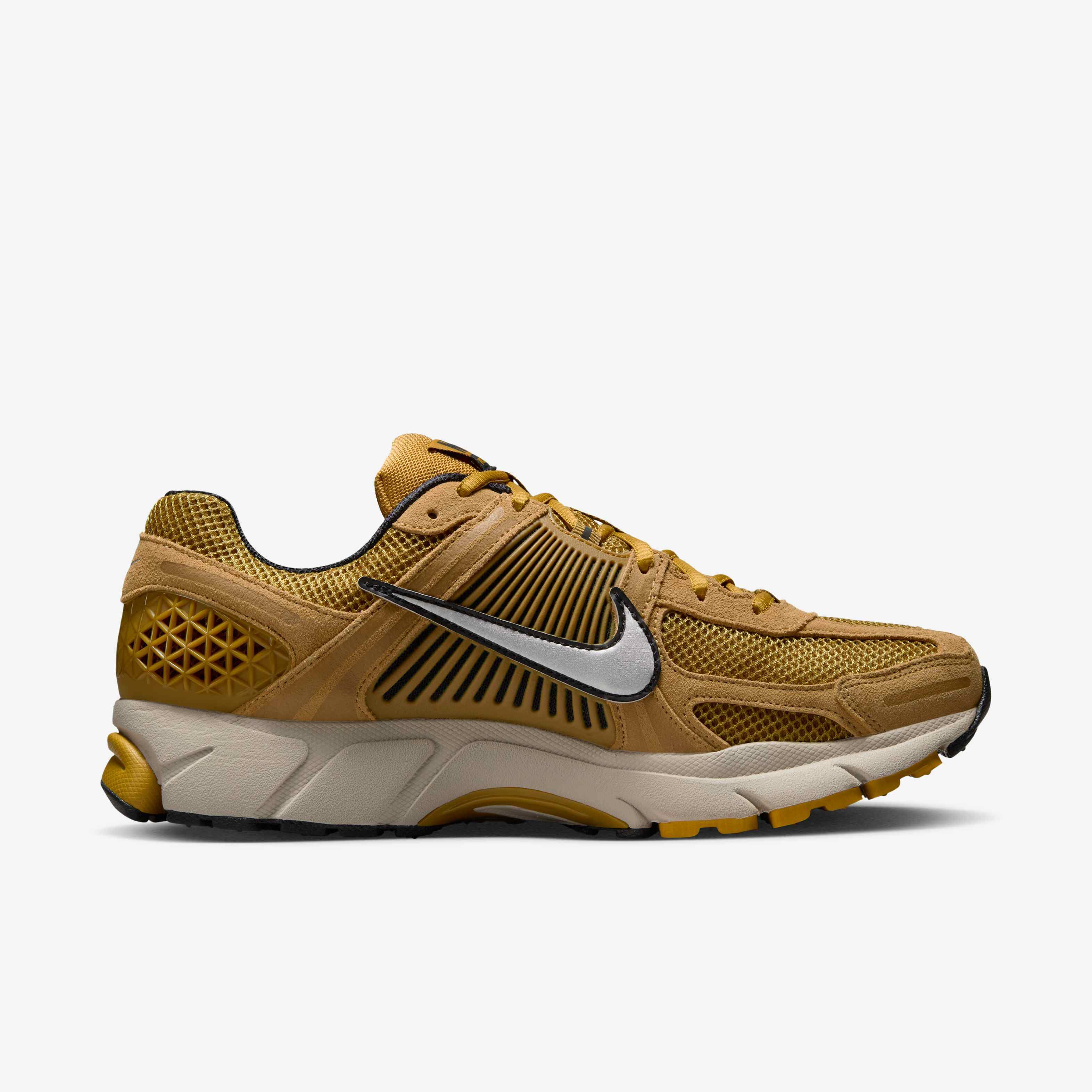 نايكي زووم فوميرو 5 image number 2