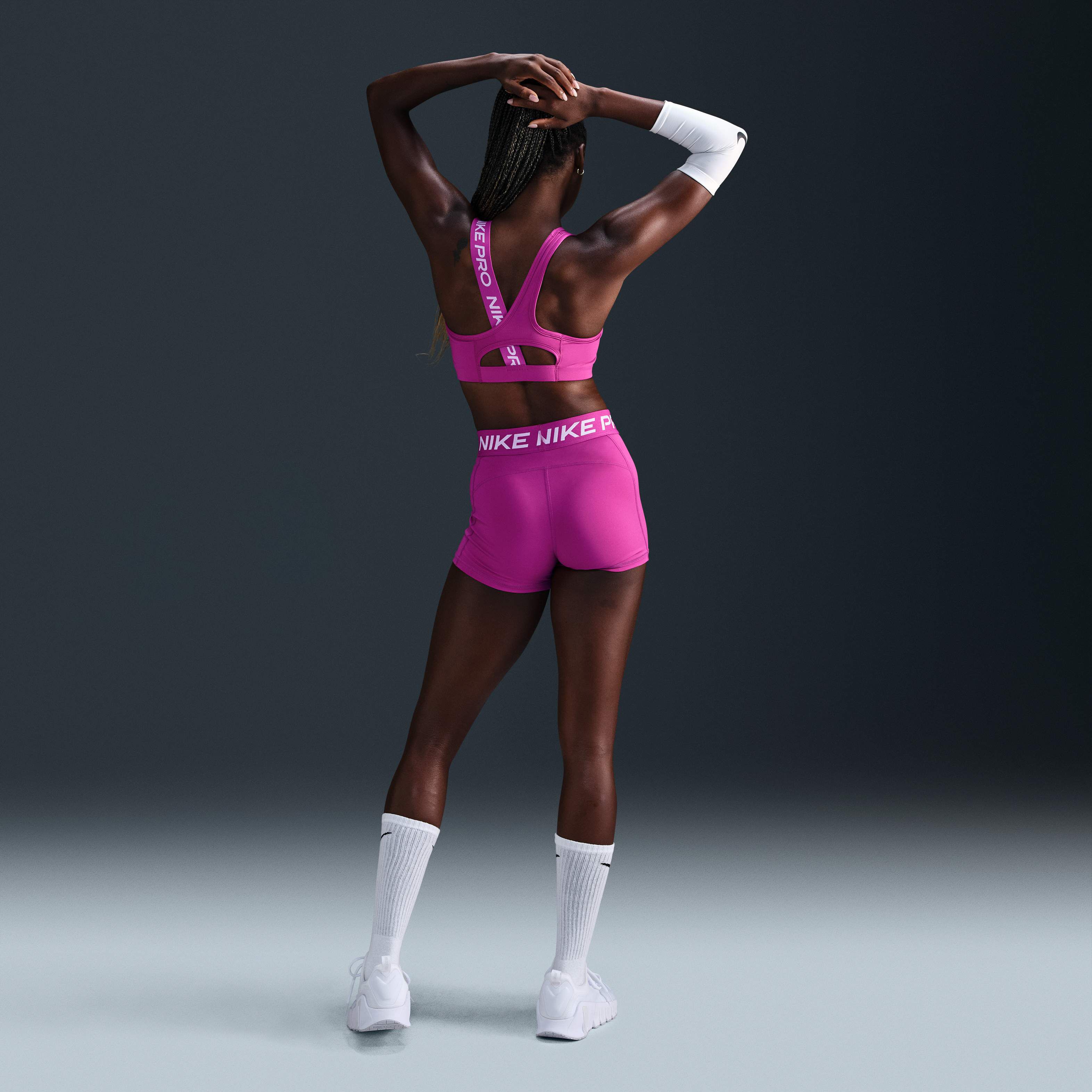 Nike Pro Swoosh Asymmetrical image number 4