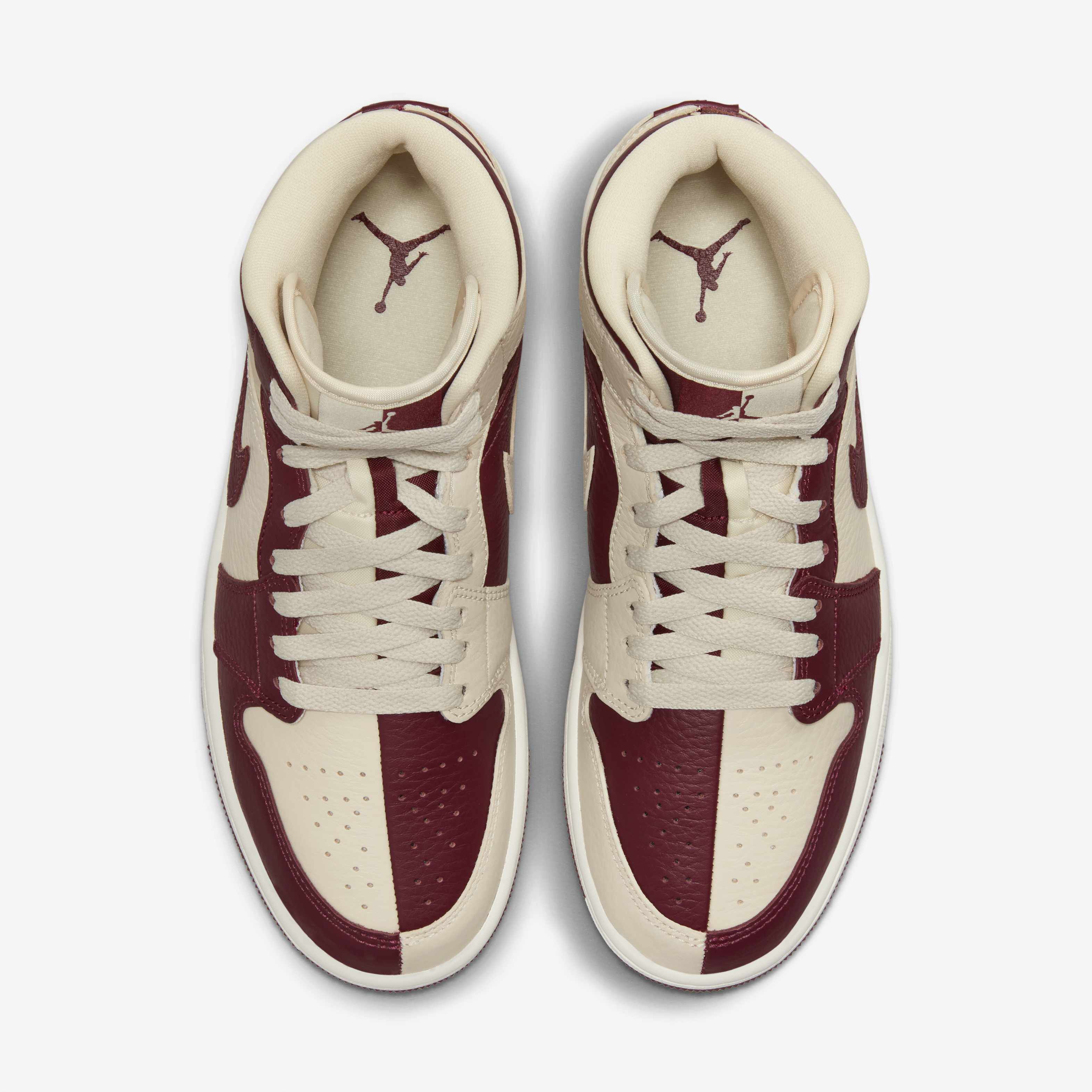 Air Jordan 1 Mid SE image number 3