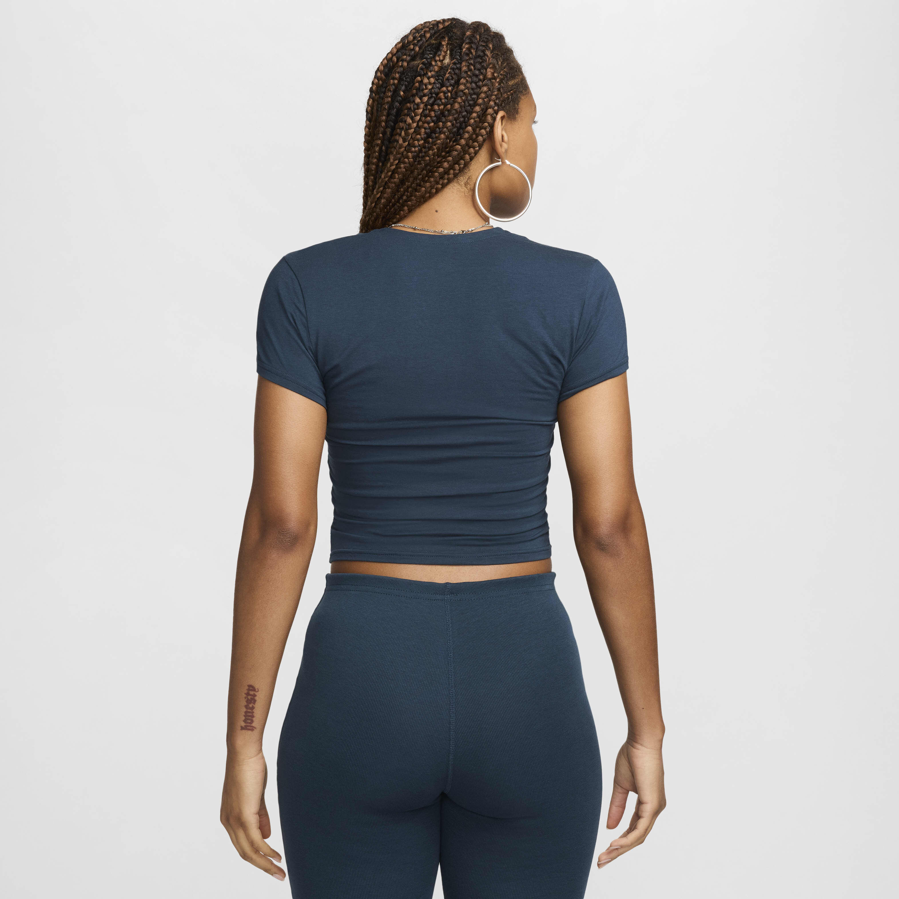 نايكي سبورتسوير تشيل نت image number 1