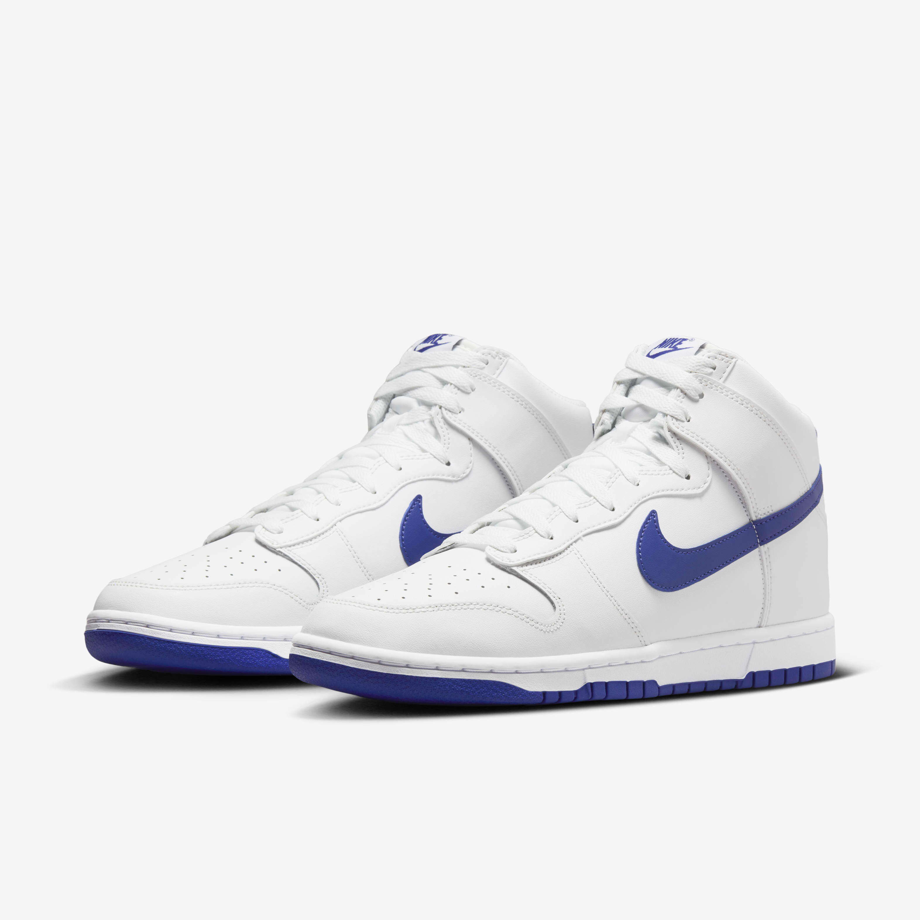Nike Dunk Hi Retro image number 4