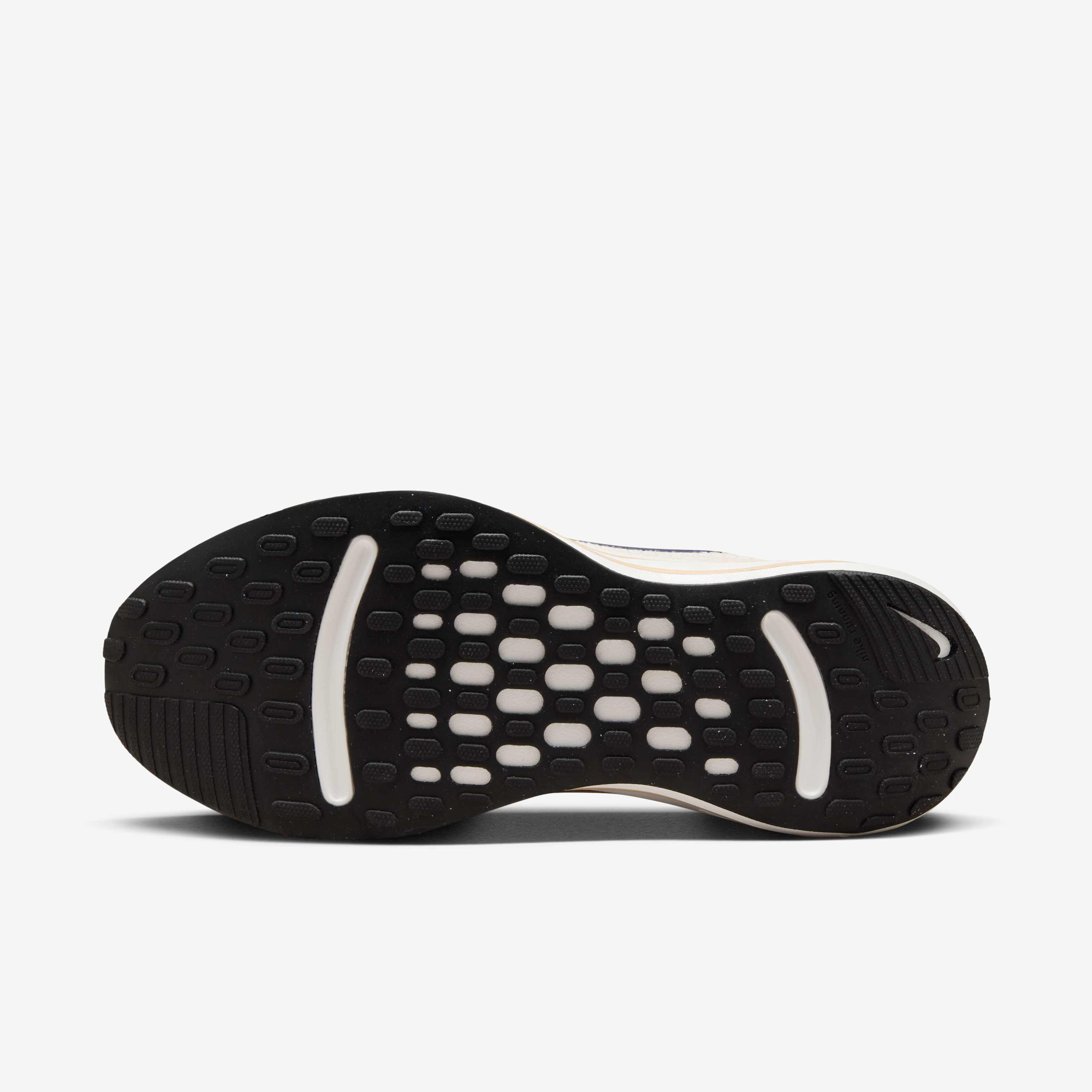 Nike Journey Run image number 1