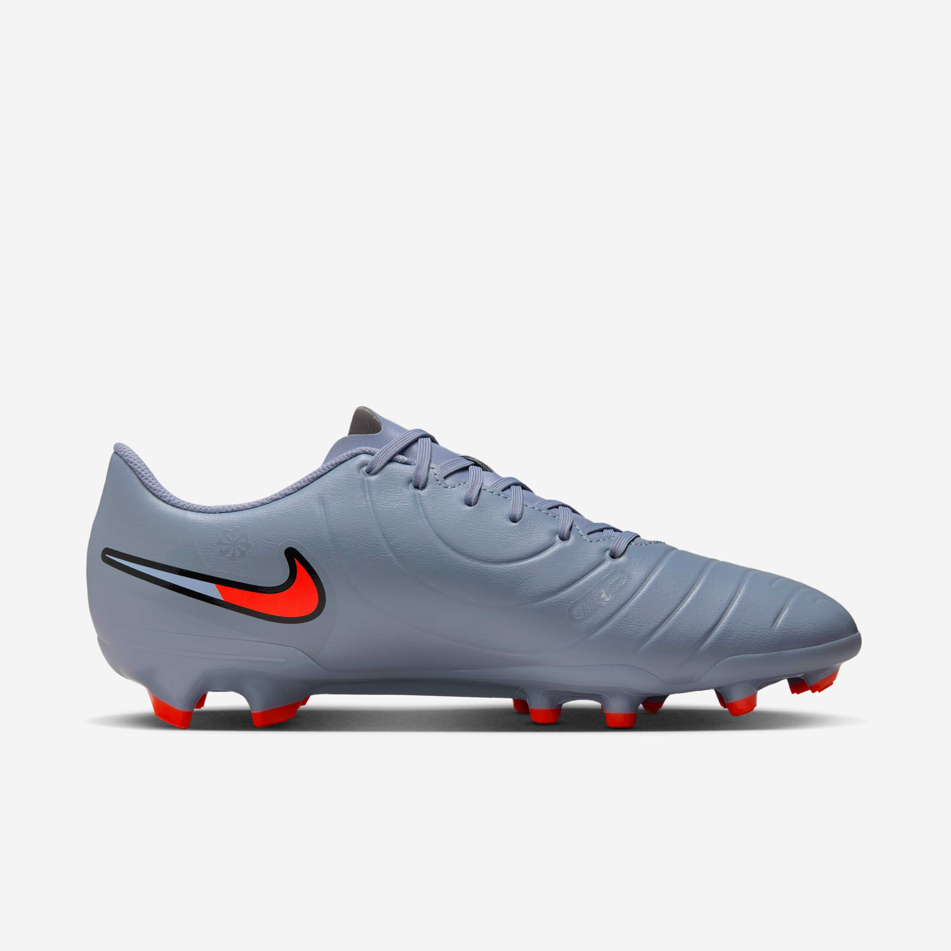 Nike Tiempo Legend 10 Club image number 2