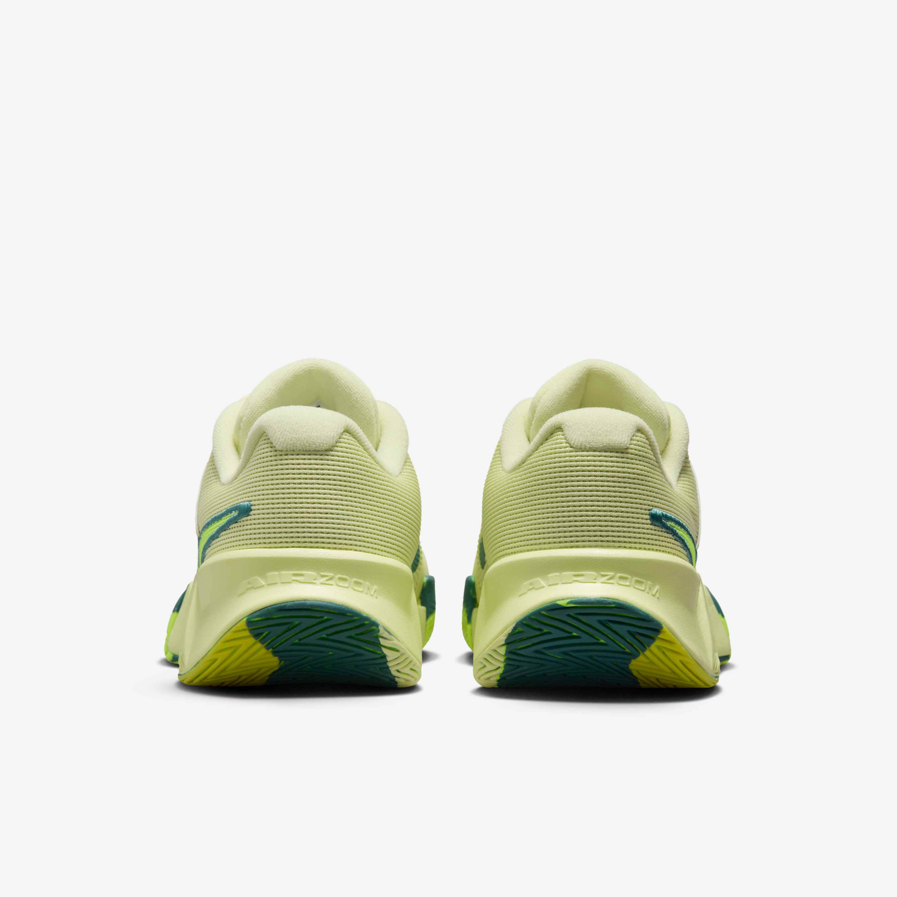 نايكي جي بي تشالنج برو بريميوم image number 5