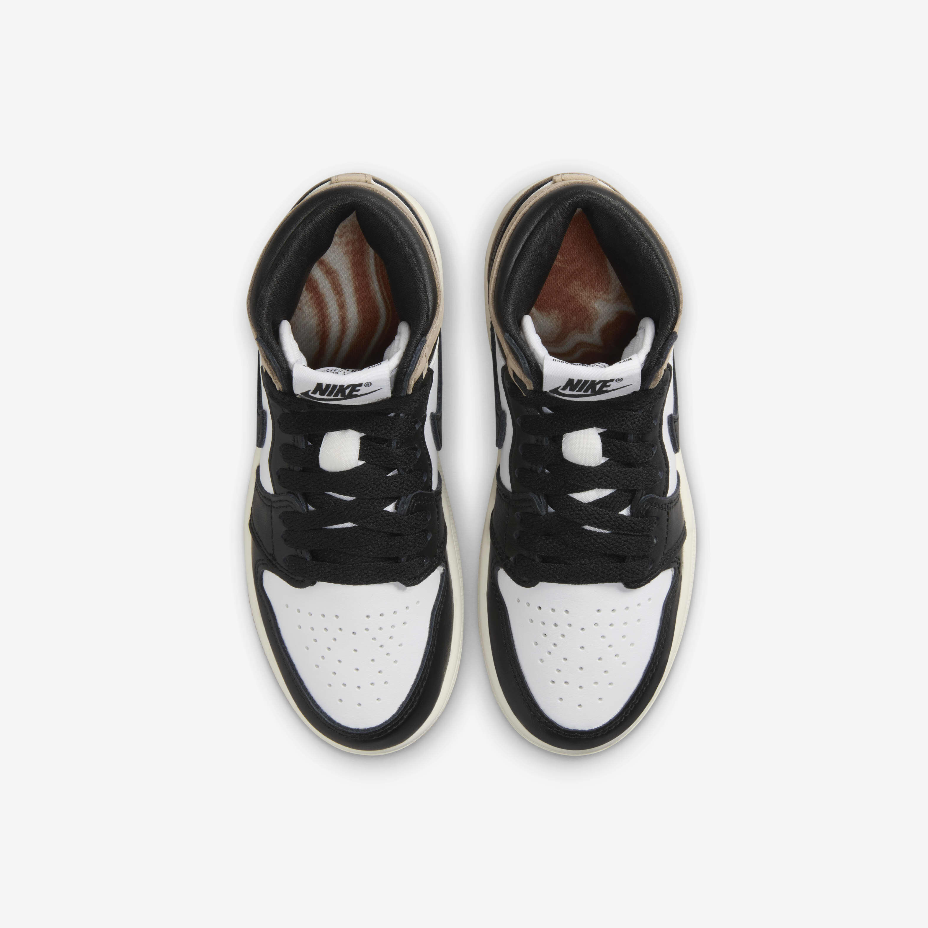 Jordan 1 Retro High OG 'White and Gold' image number 3