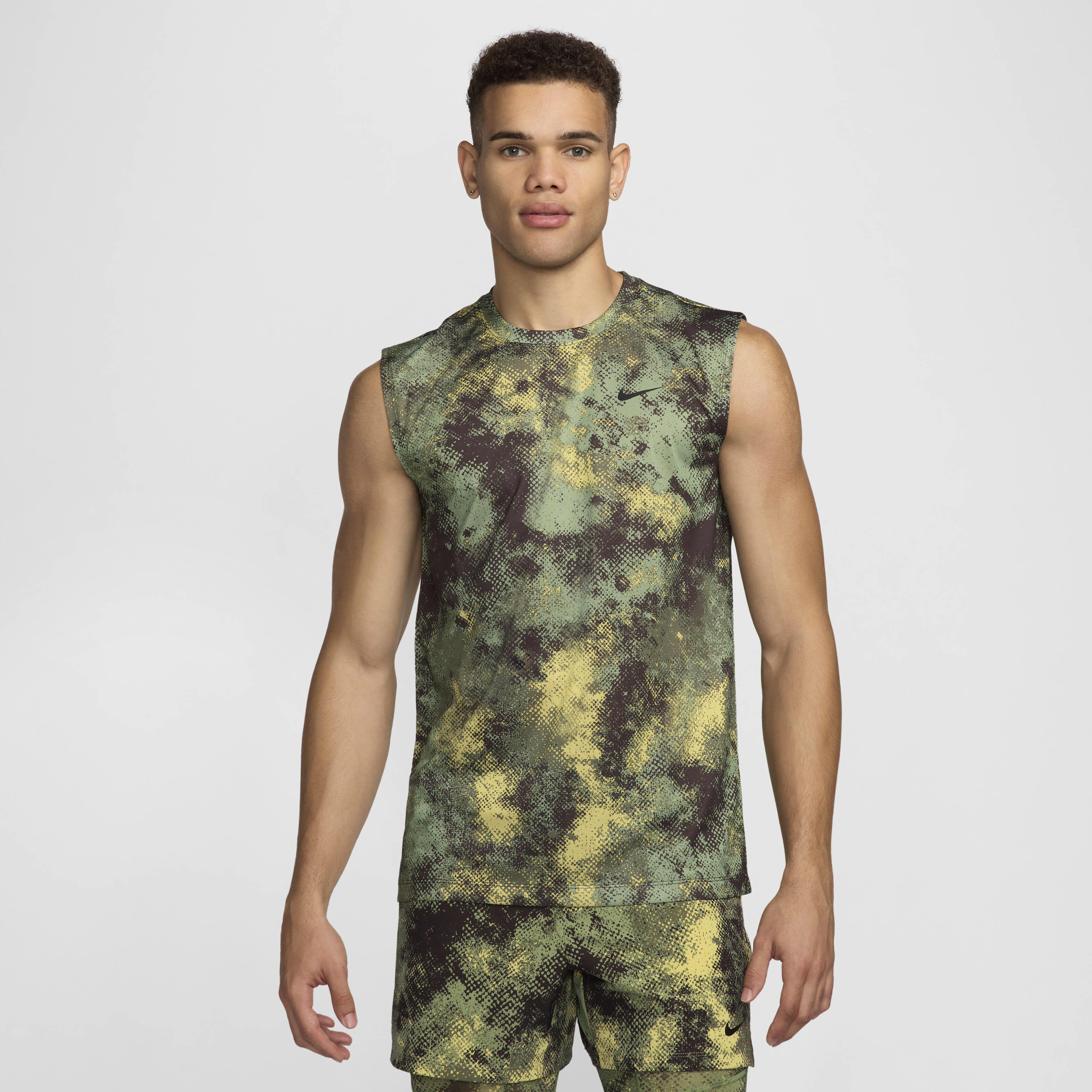 Nike sleeveless workout shirts best sale