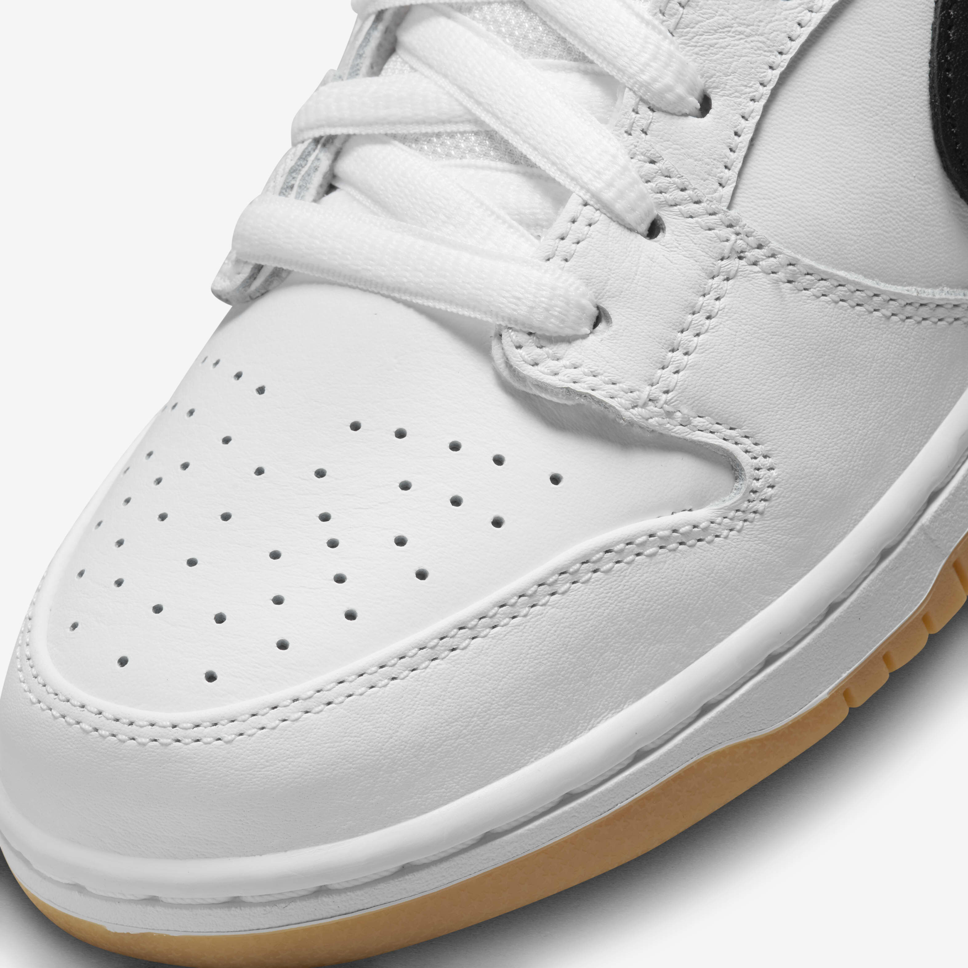 Sb nike shoes white deals
