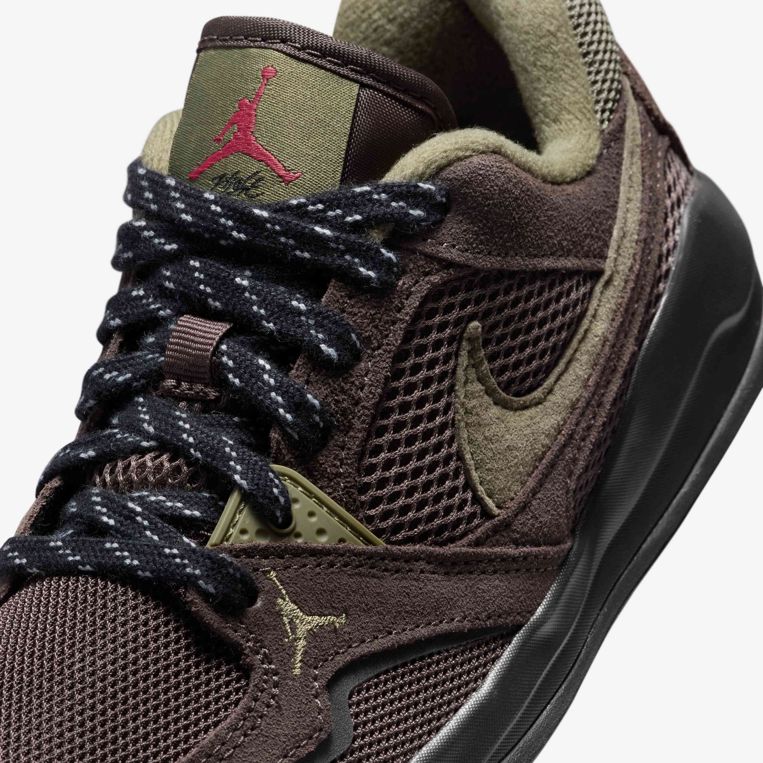 Jordan CMFT Era image number 6