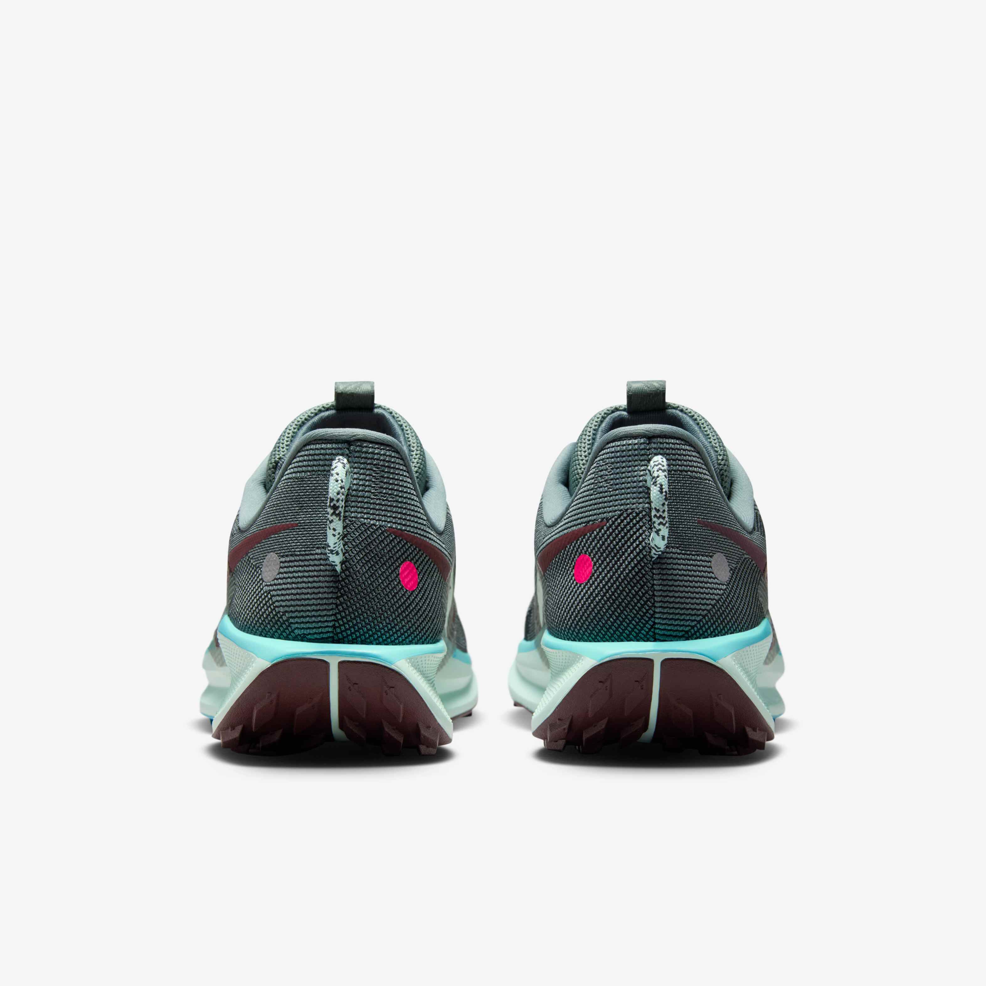 Nike Pegasus Trail 5 image number 5