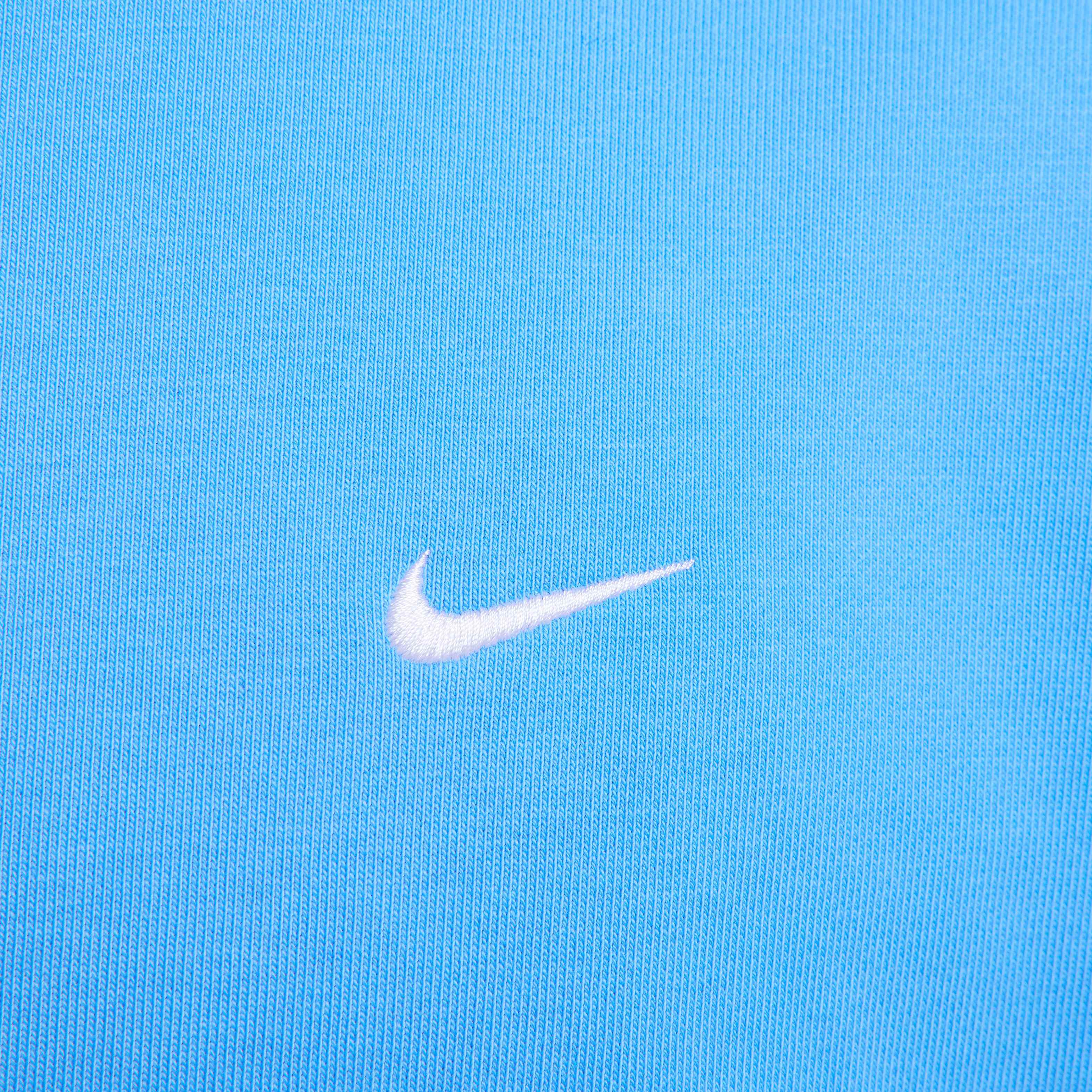 Nike Solo Swoosh image number 4