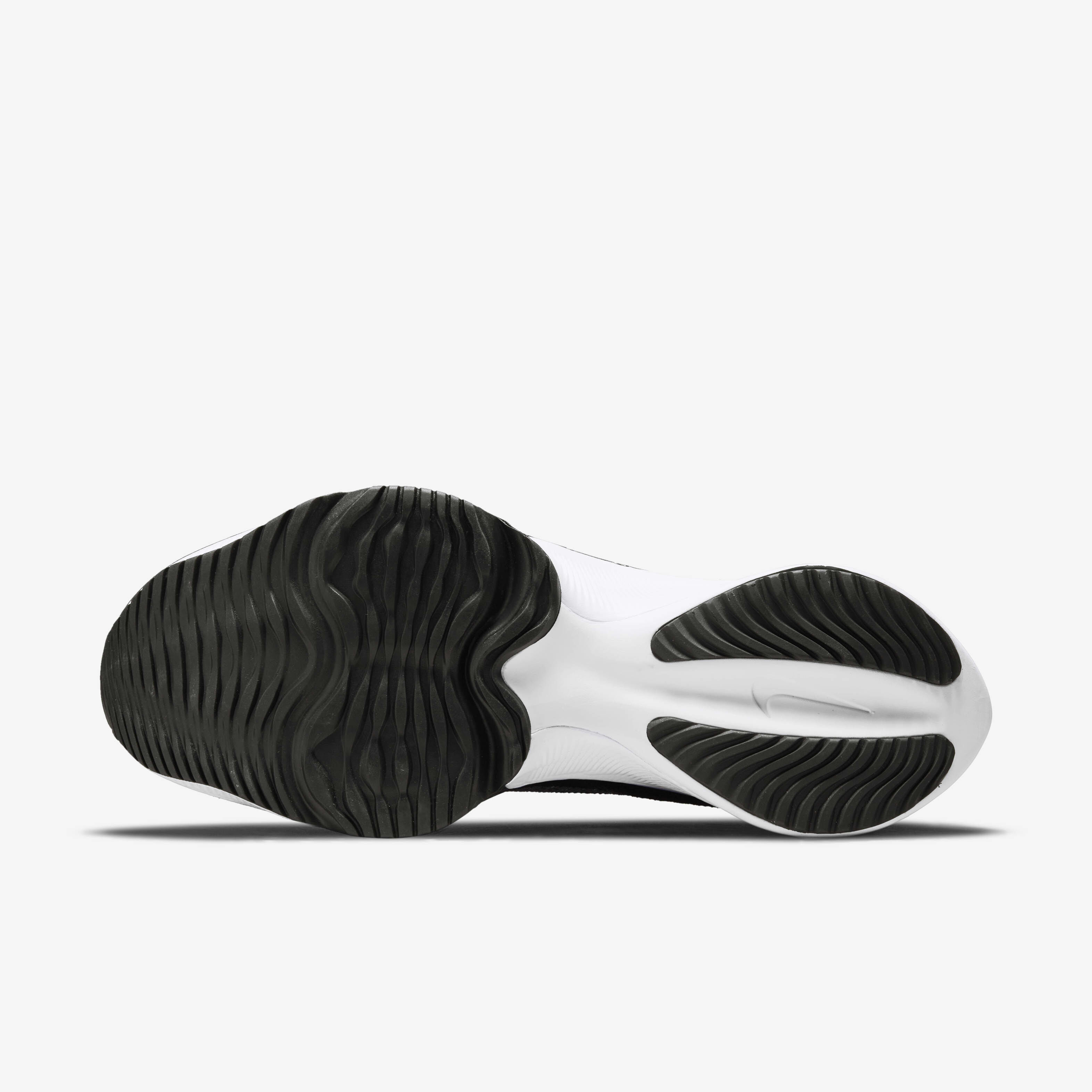 Nike tempo black and white outlet
