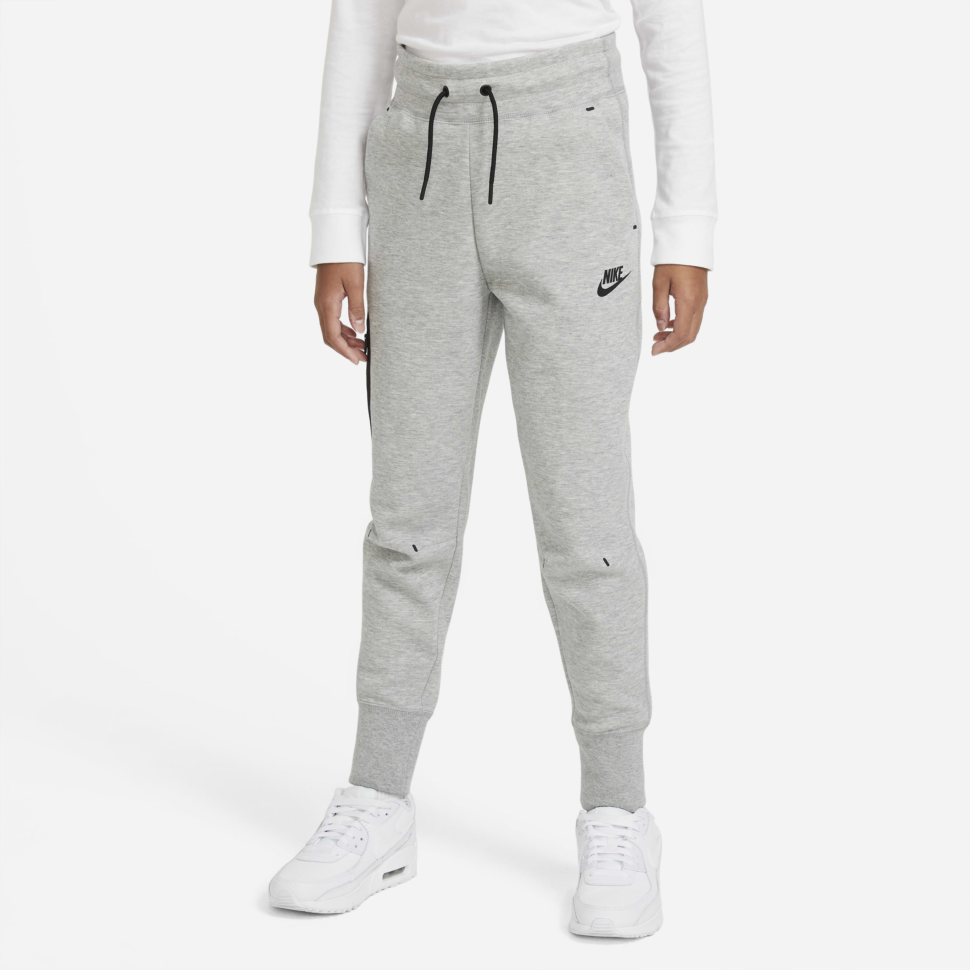 Nike Sportswear Tech Fleece image number 0