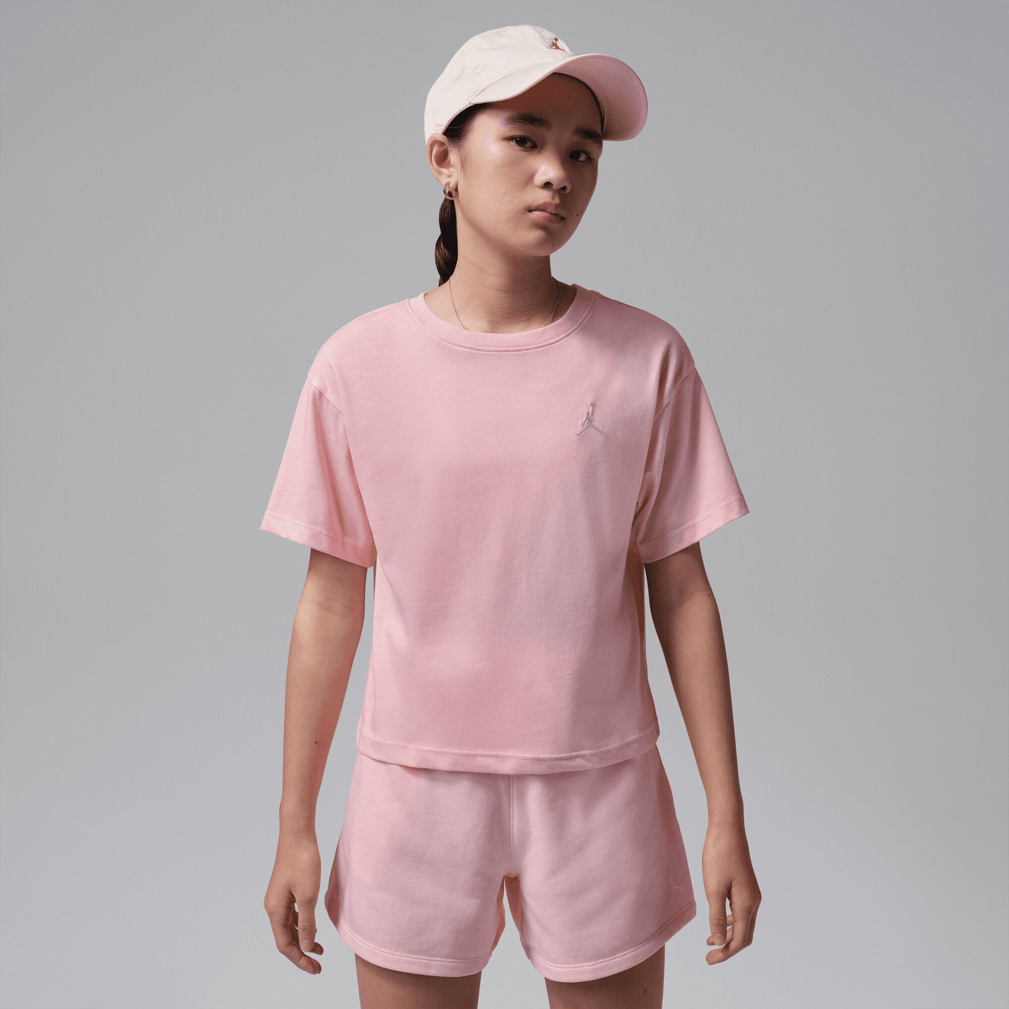 Jordan Brooklyn Essentials image number 0