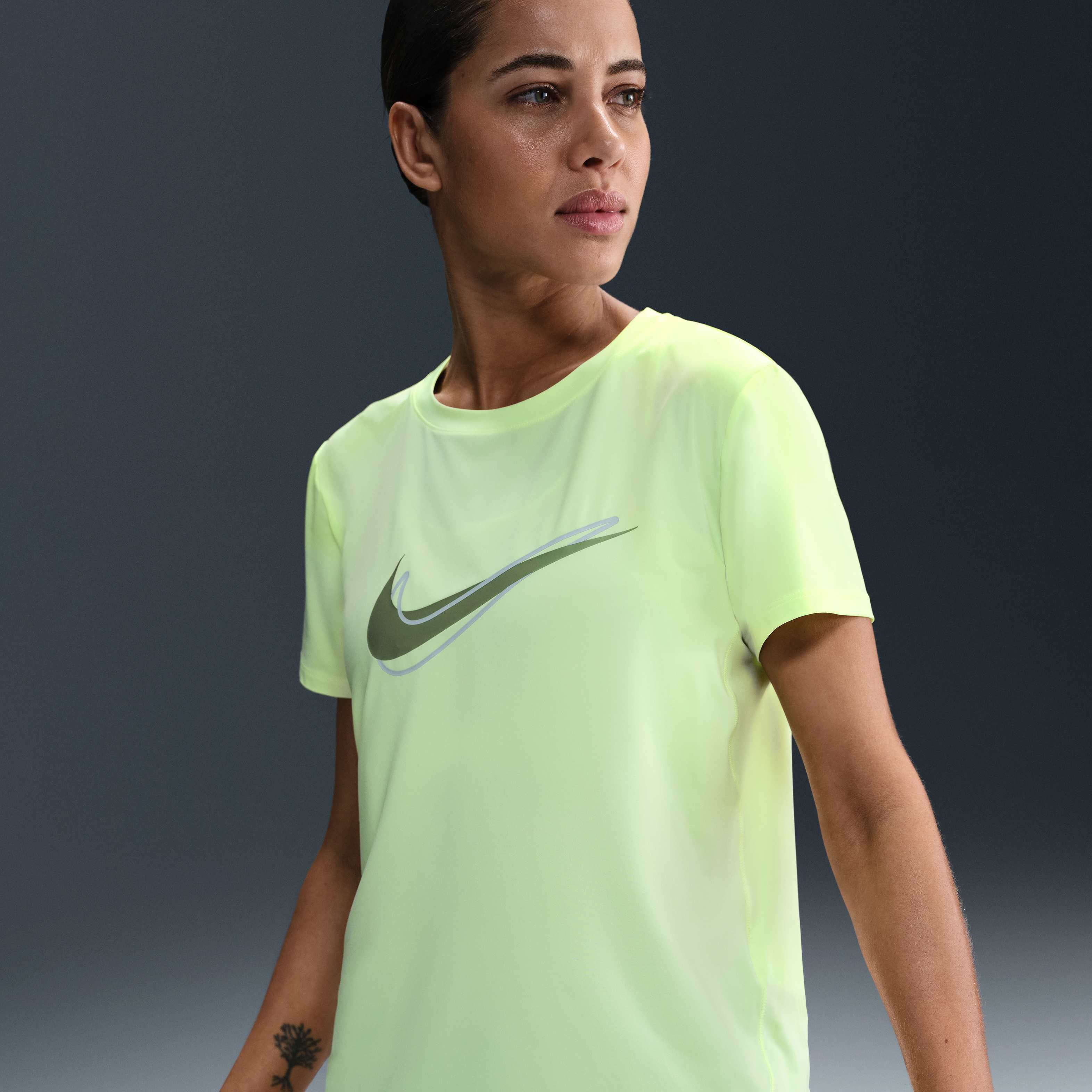Nike One Swoosh image number 0