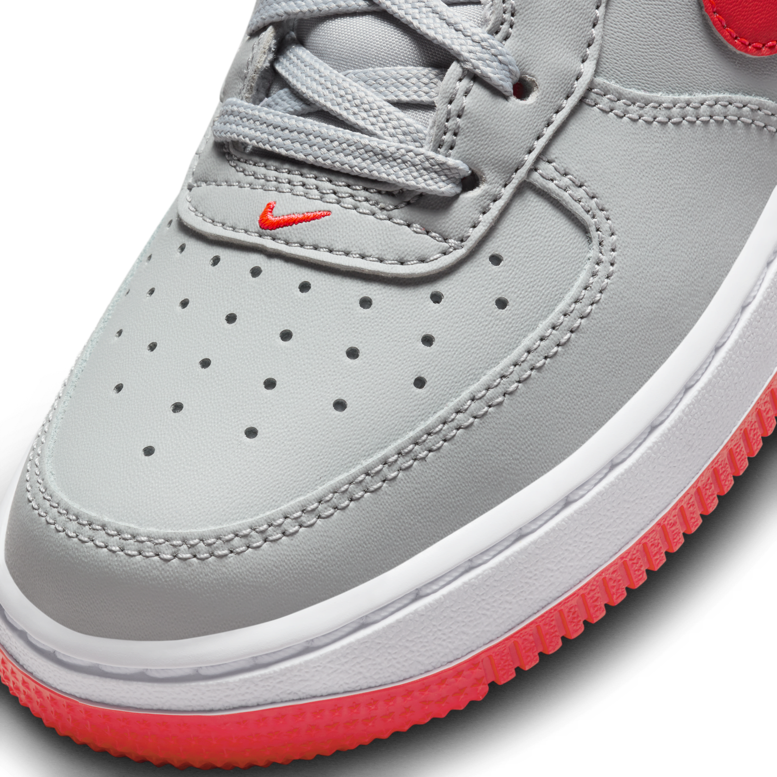 Nike Air Force 1 image number 6