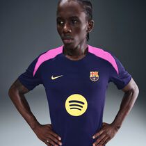 برشلونة سترايك