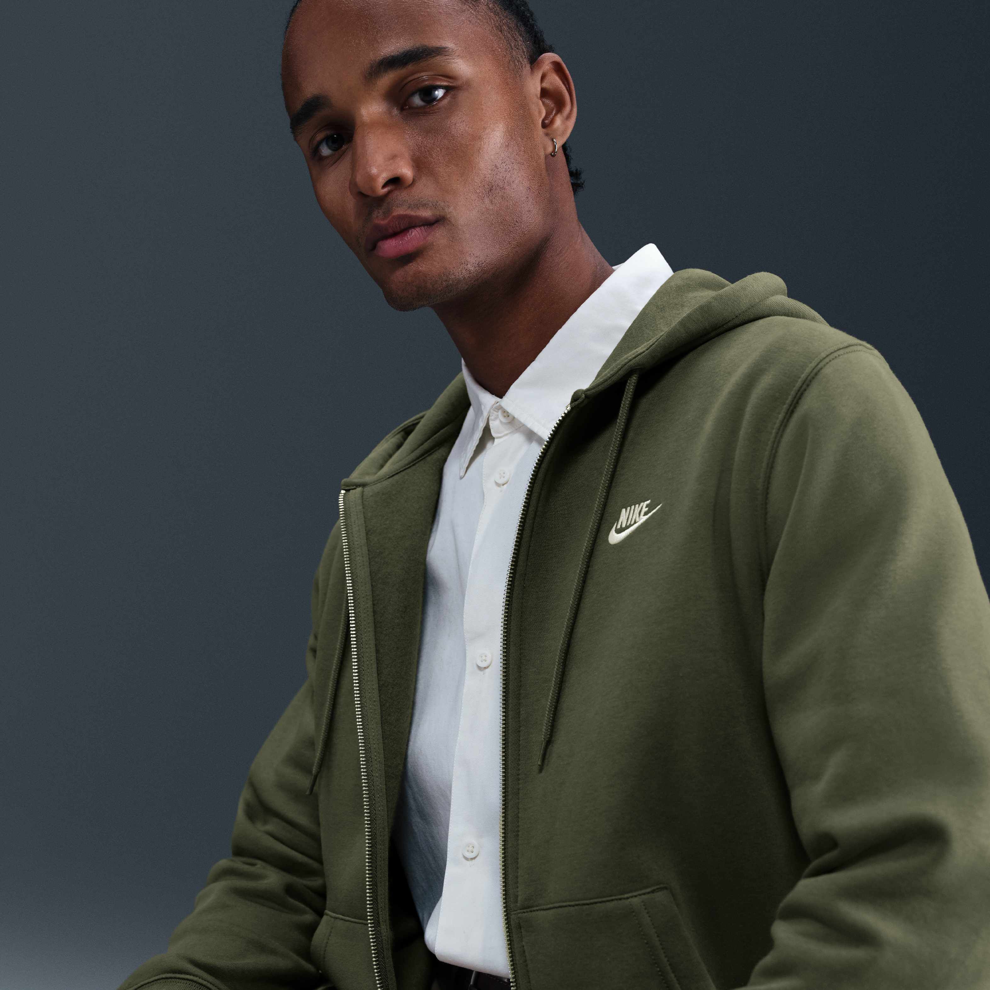 Nike Club image number 2