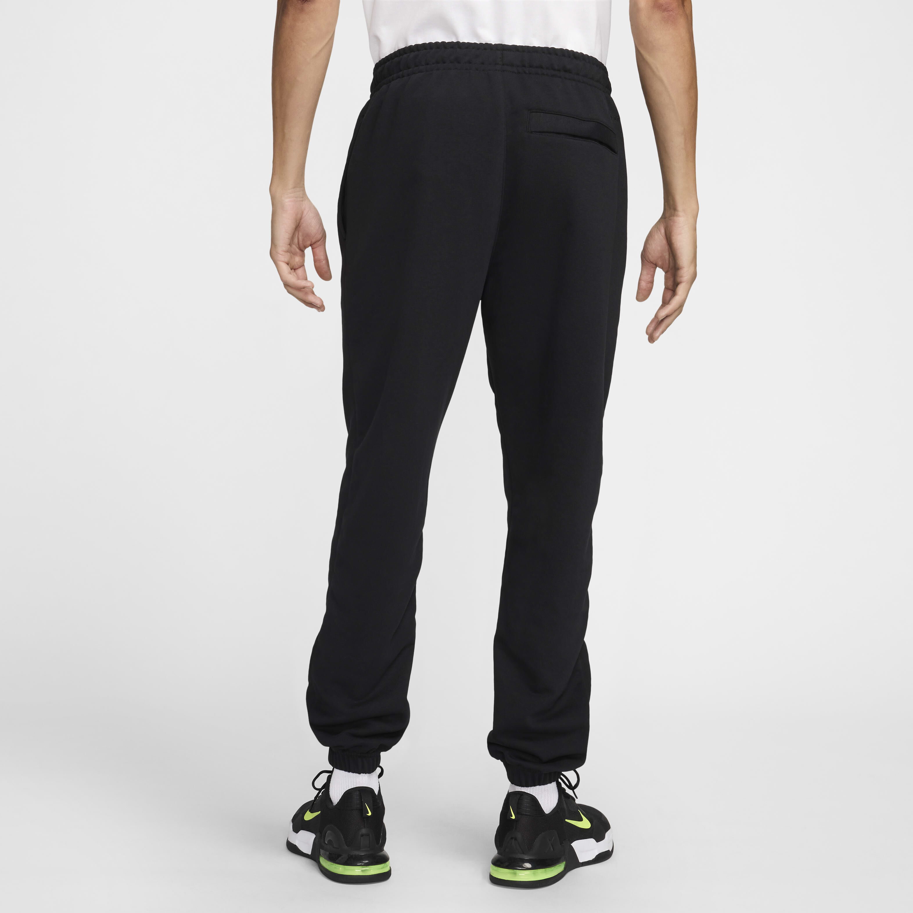 Buy Nike Swoosh Men s Dri FIT Fleece Fitness Joggers Nike Kuwait Official