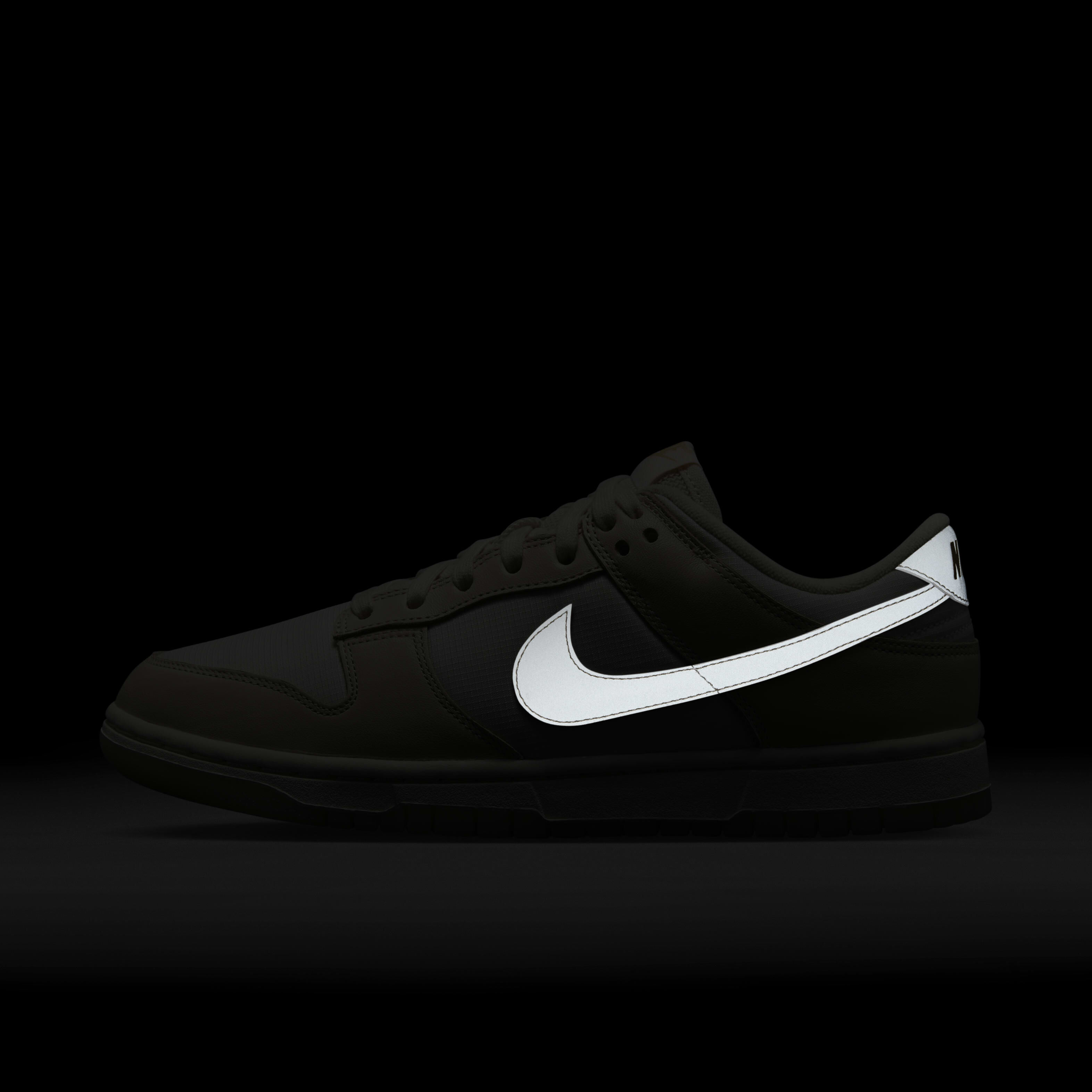 Nike Dunk Low image number 8