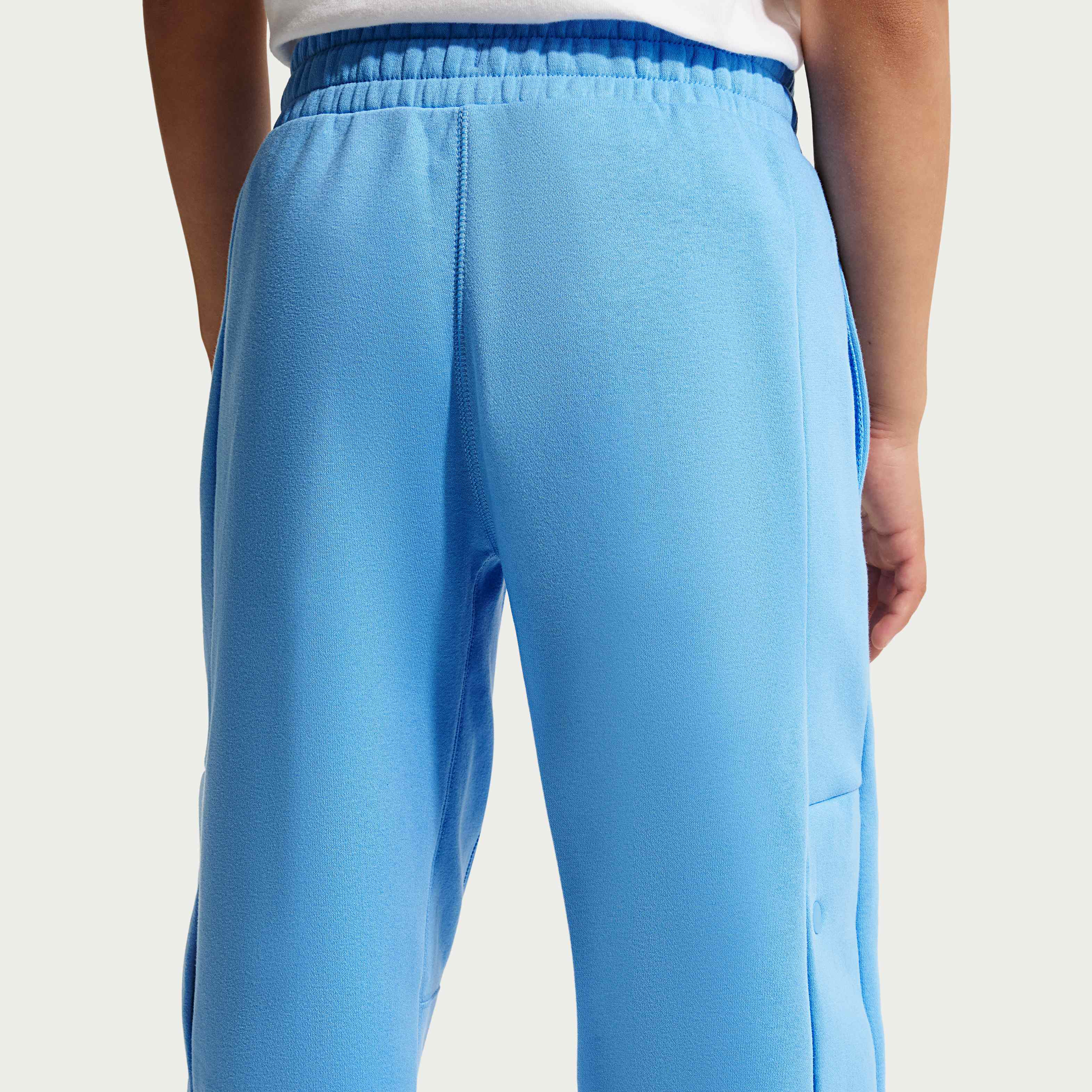 نايكي كلتشر اوف باسكت بول image number 2