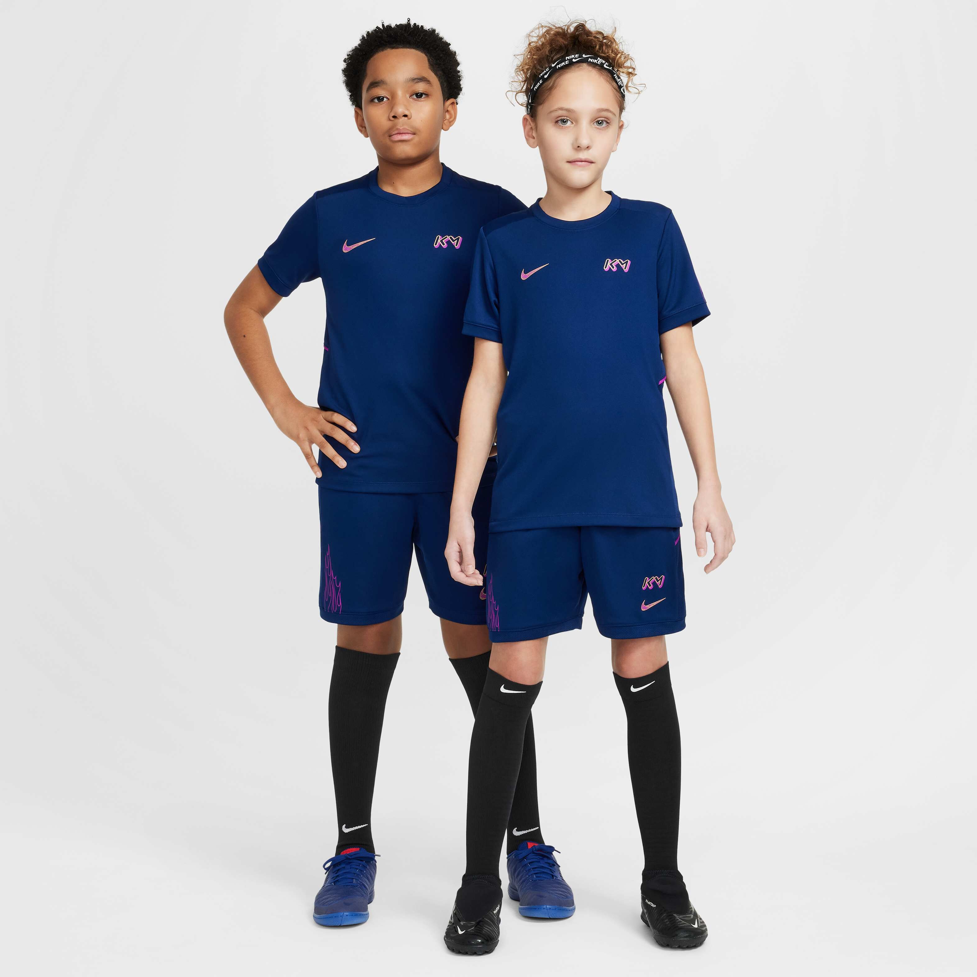 كيليان مبابي أكاديمي image number 7