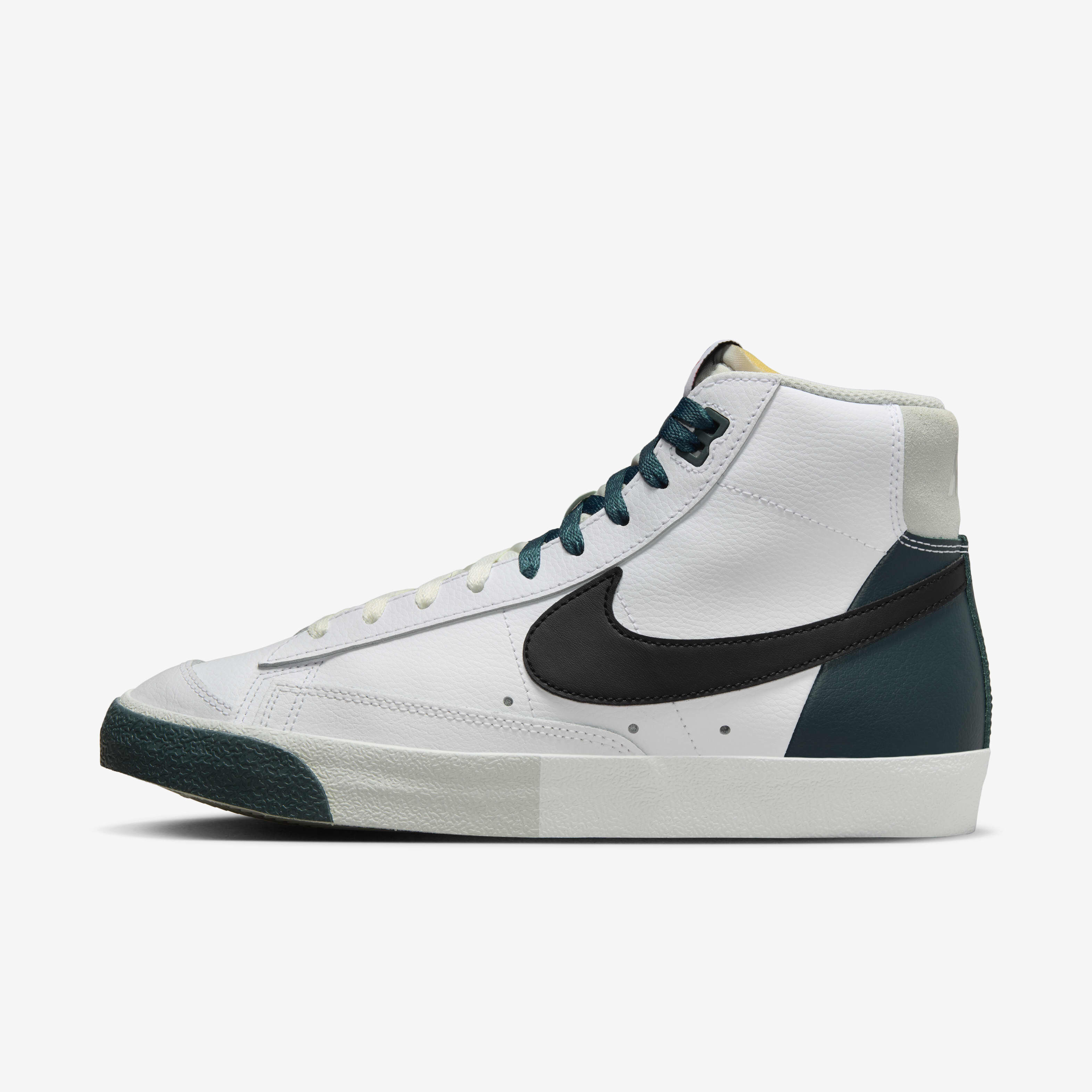 Blazer Shoes Nike Blazer Low Lux Premium Nike SB Blazer Low Pro GT