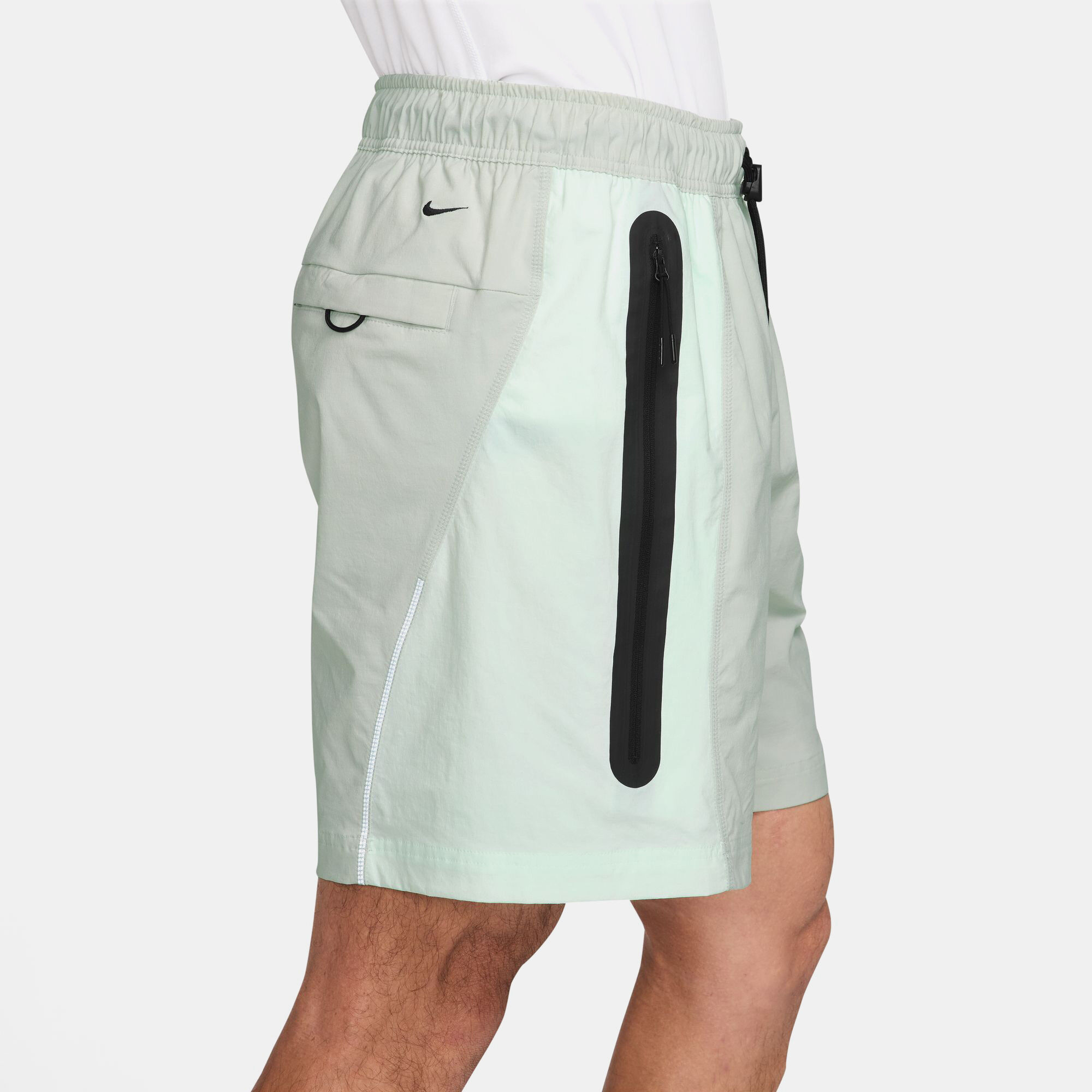 نايكي تك image number 2