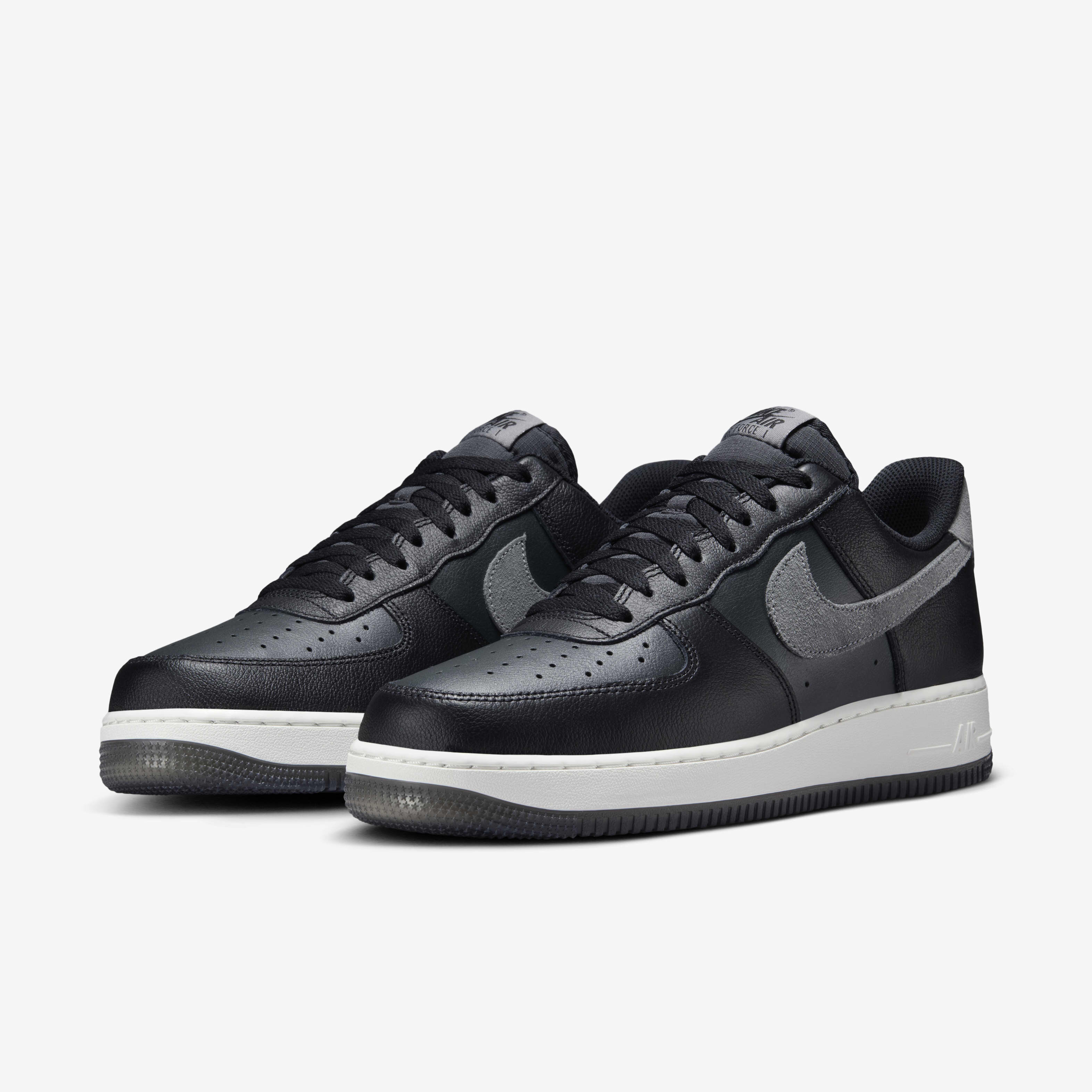 Nike Air Force 1 '07 LV8 image number 4