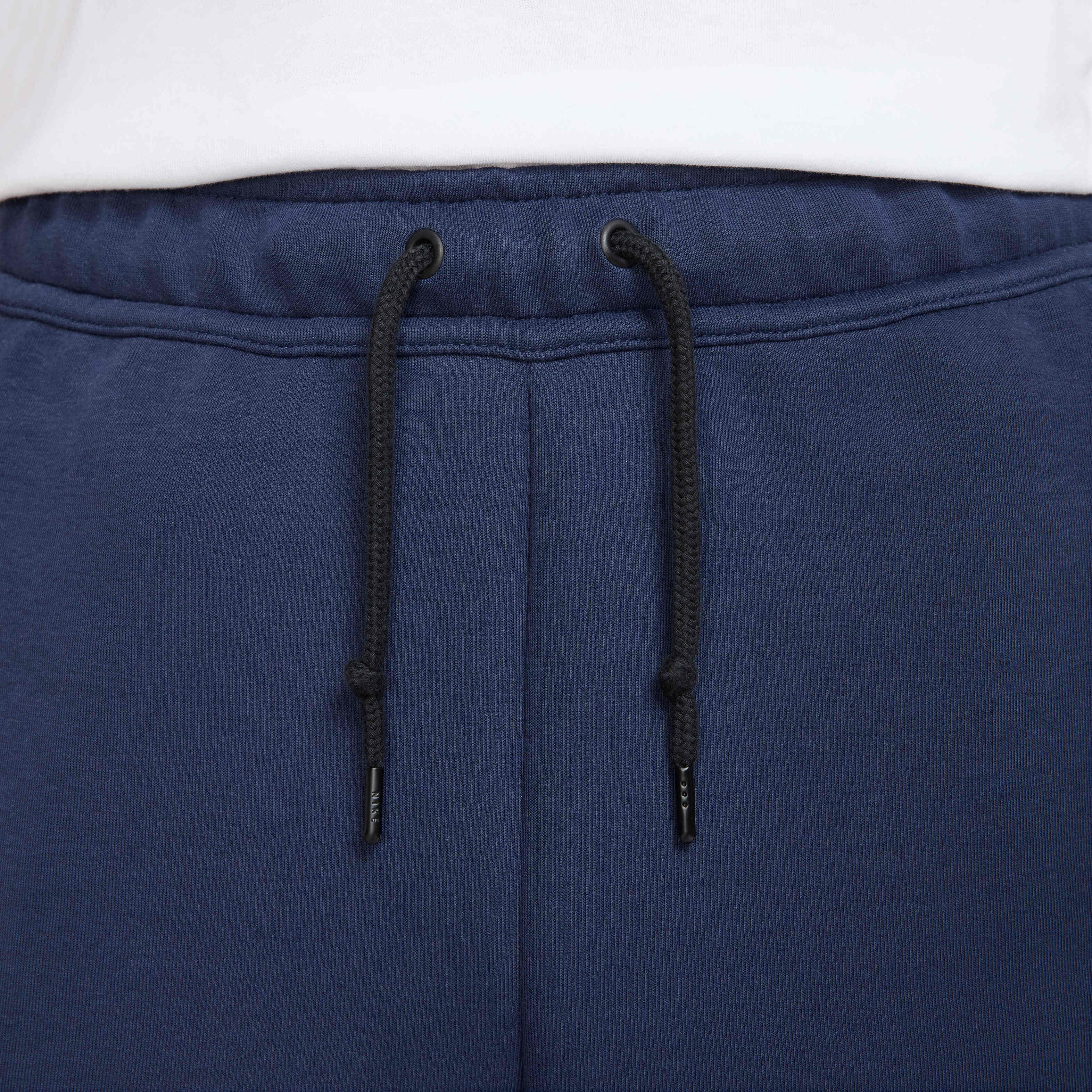 Nike Sportswear Tech Fleece image number 3