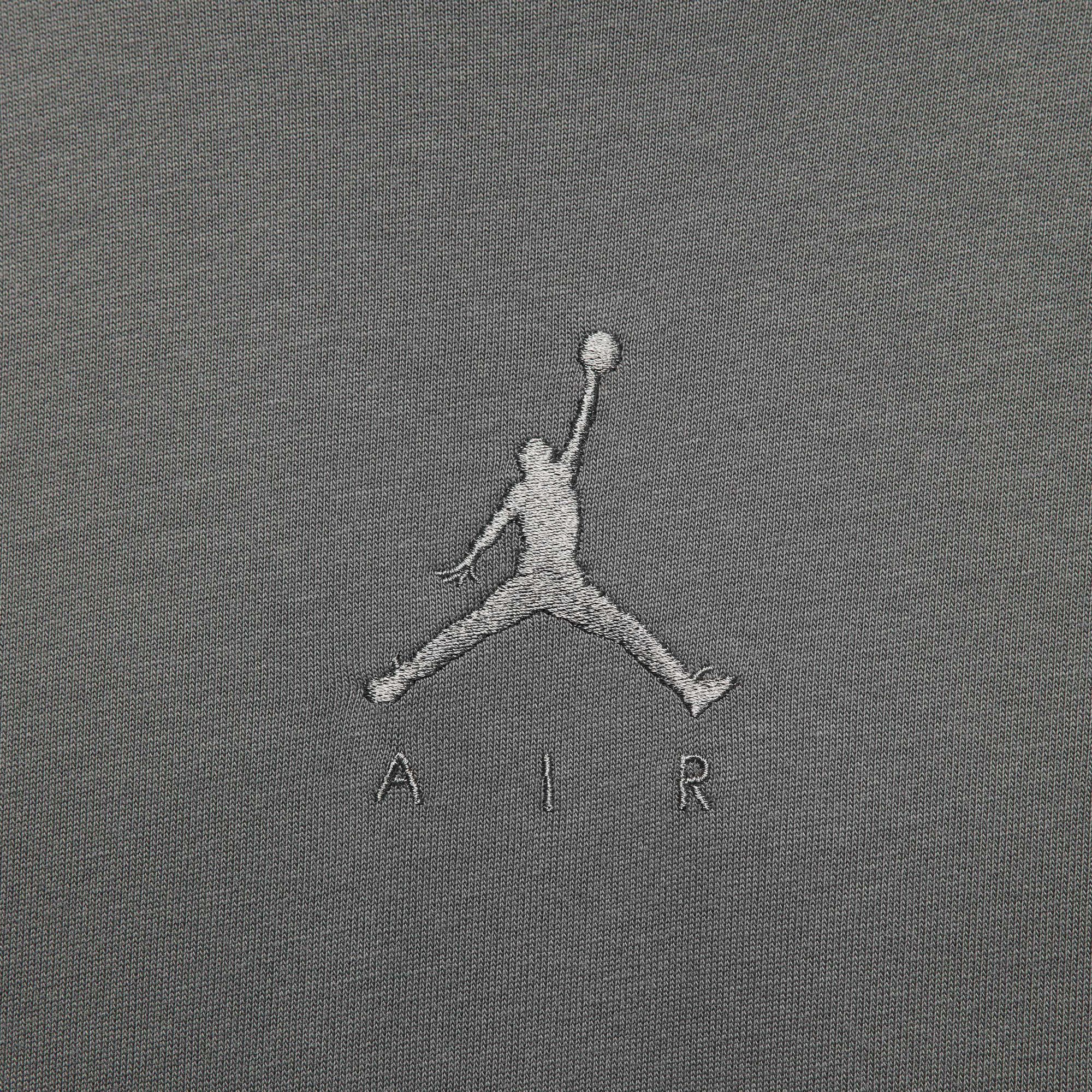 Zoom image