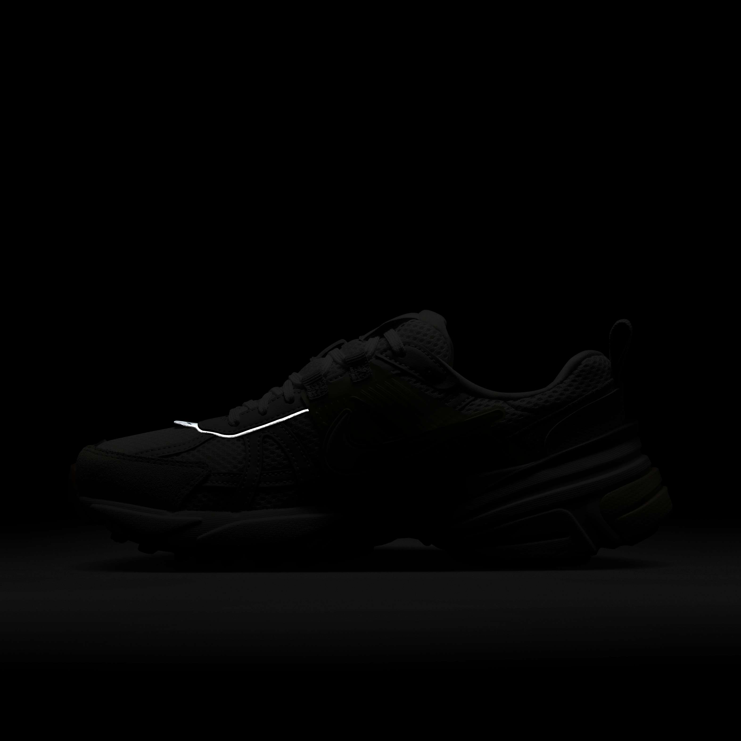 Nike V2K Run image number 10