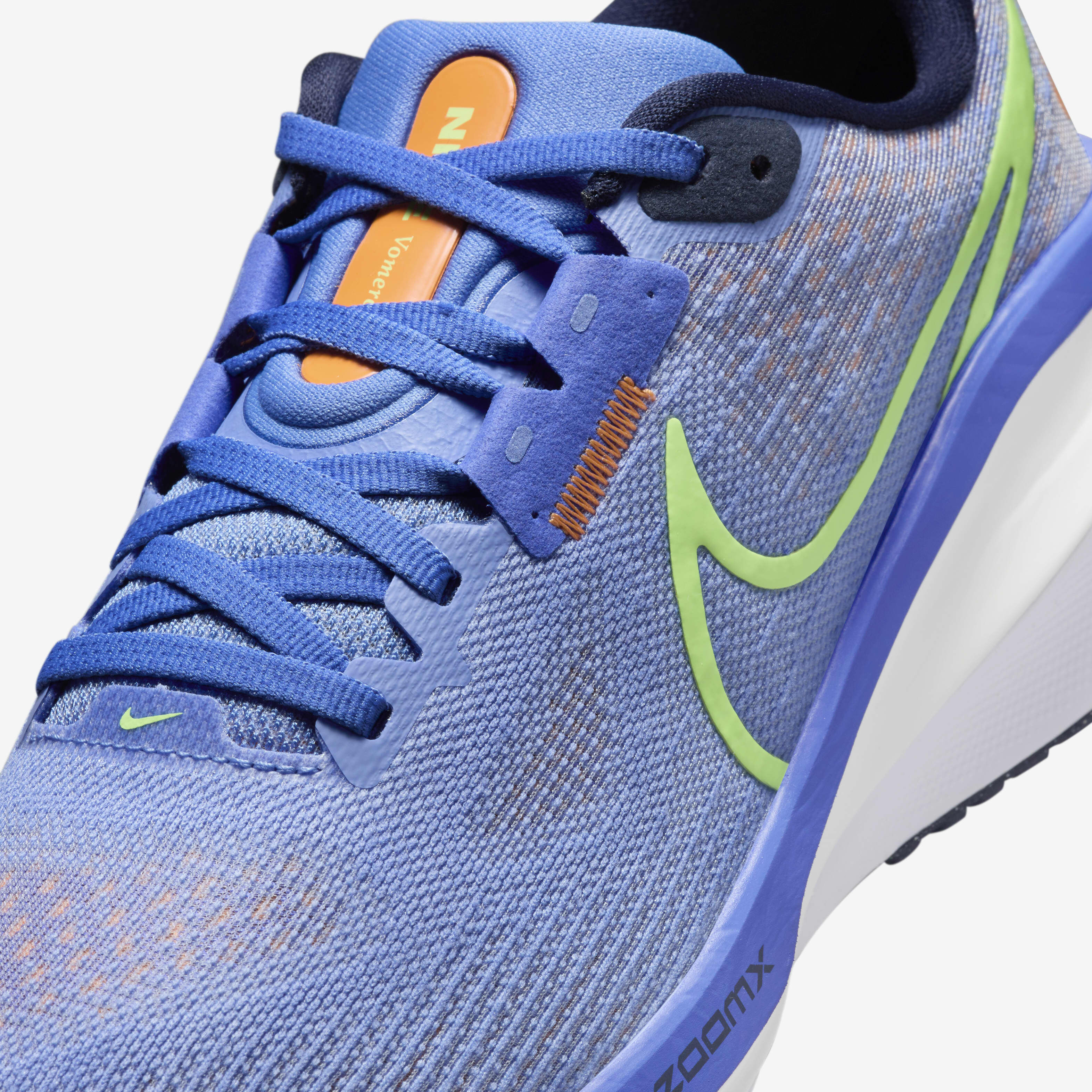 Nike Vomero 17 image number 6