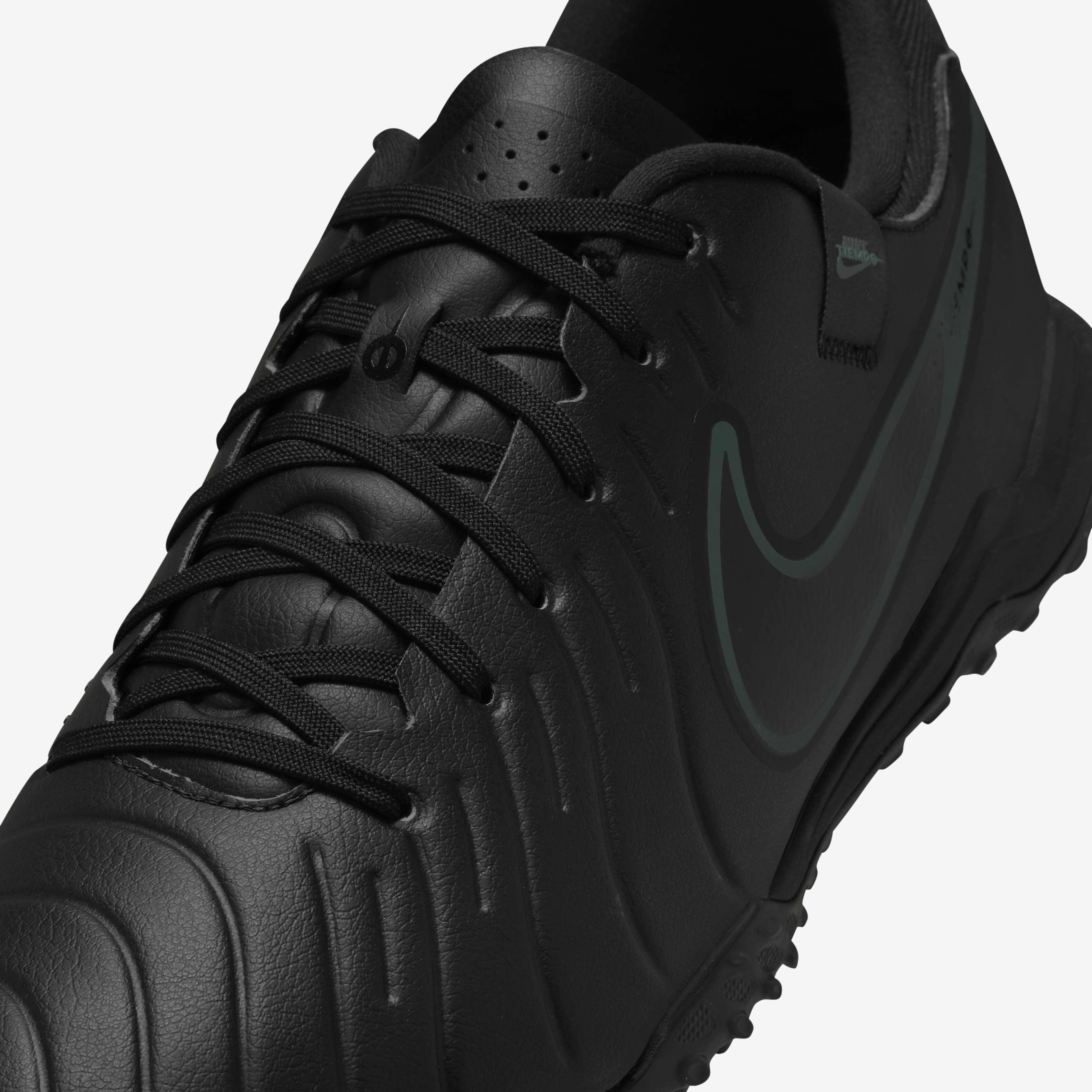 Nike tiempo legend 7 academy turf hot sale