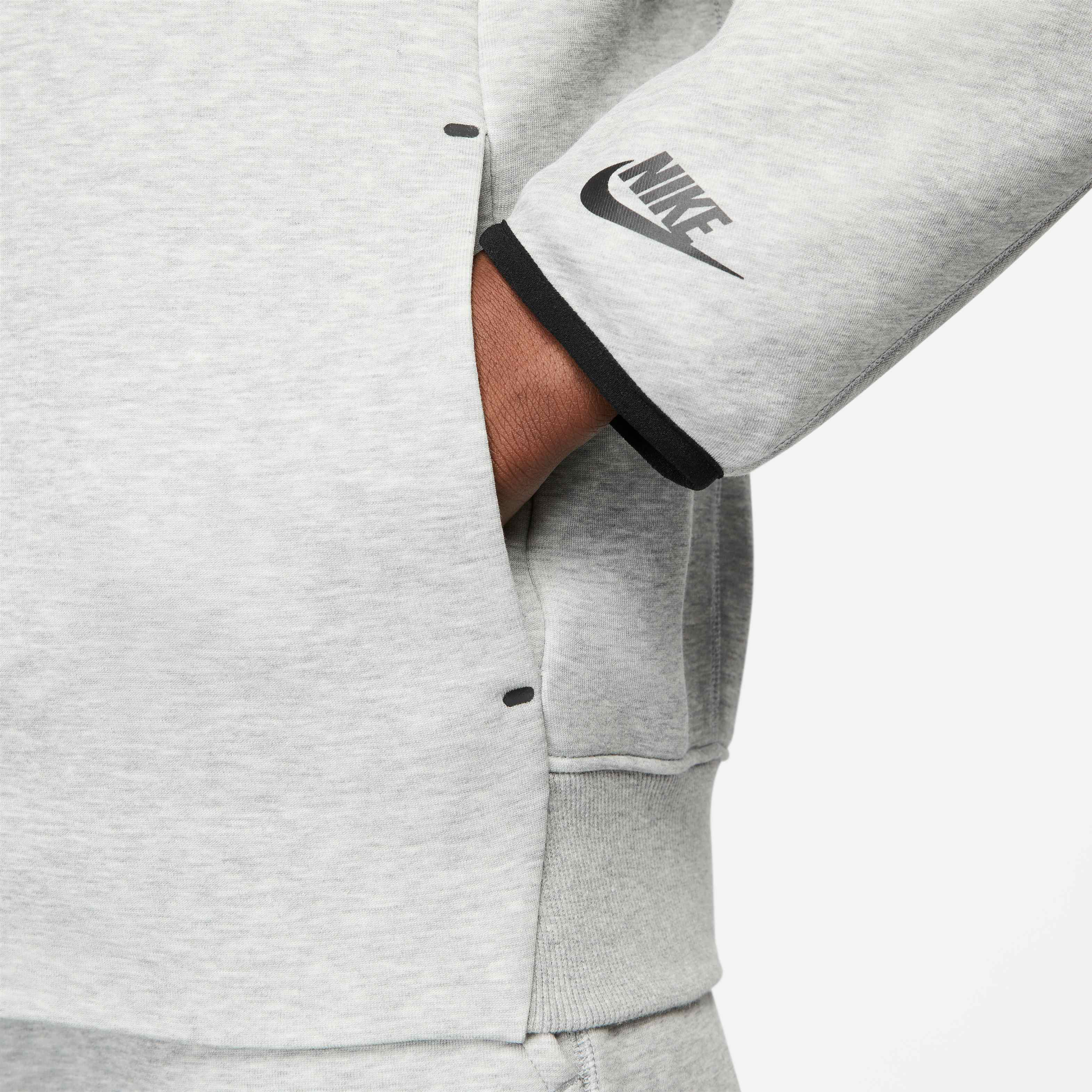 Nike Sportswear Tech Fleece image number 3