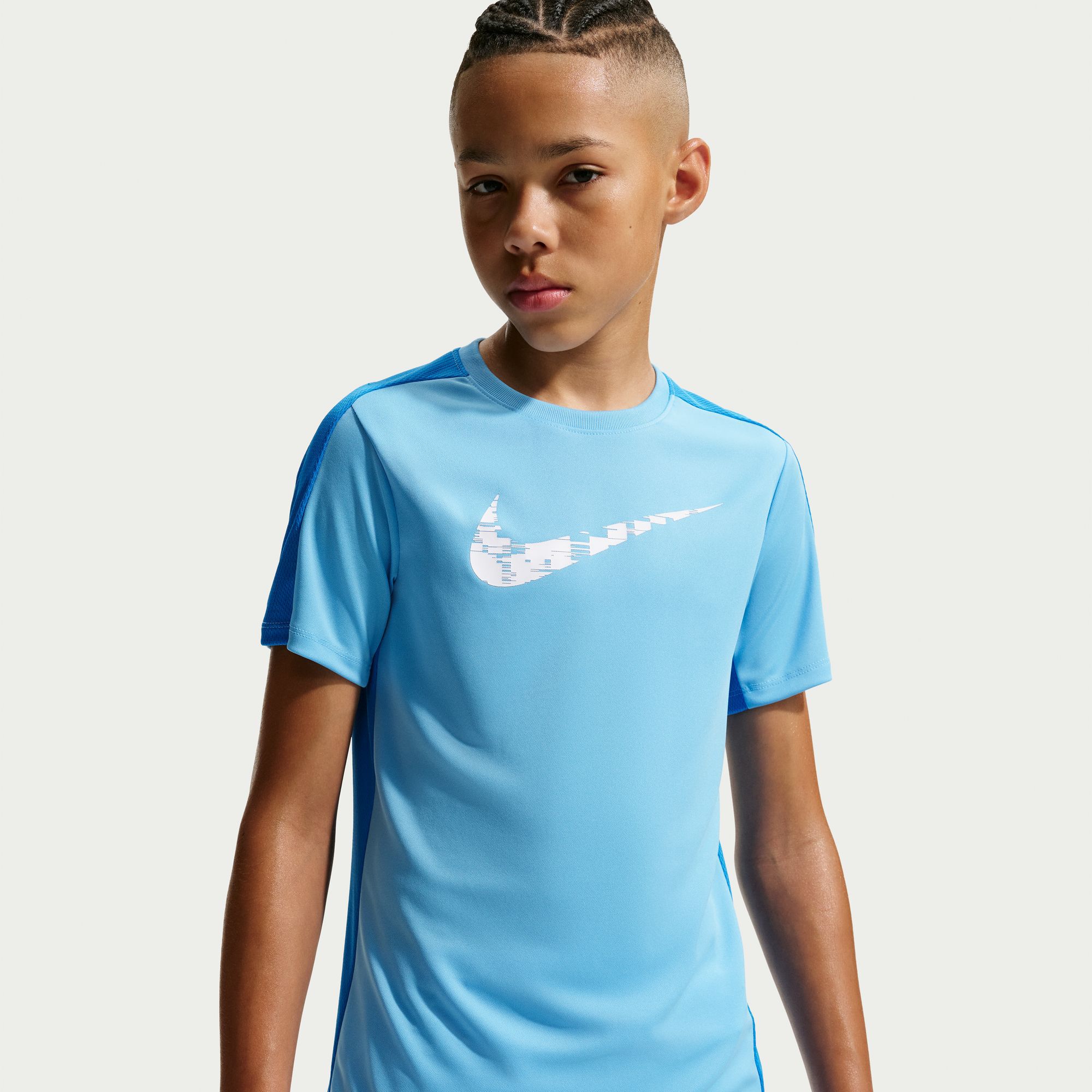Nike Trophy23 image number 2