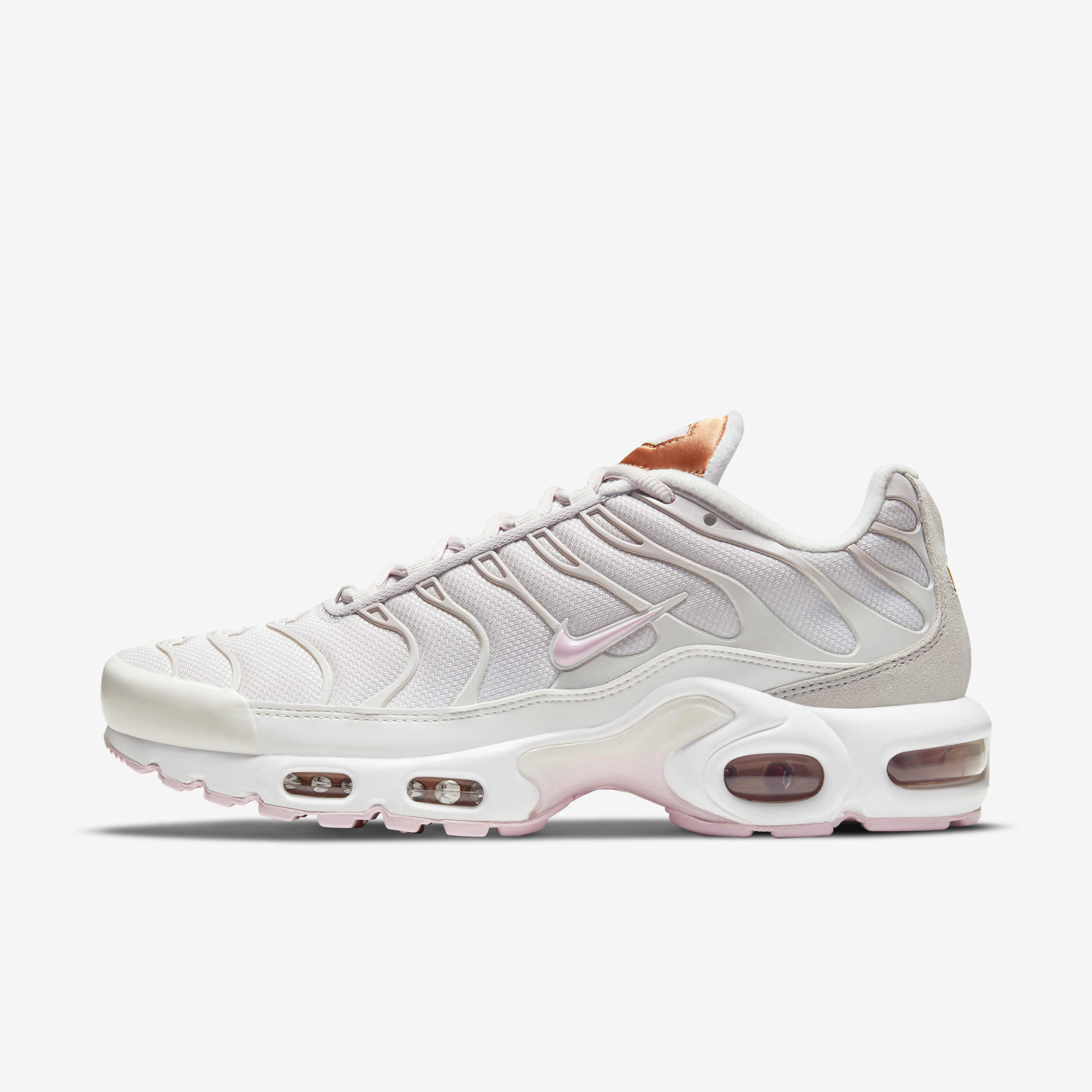 Buy Nike Air Max Plus Women s Shoe Nike Kuwait Official