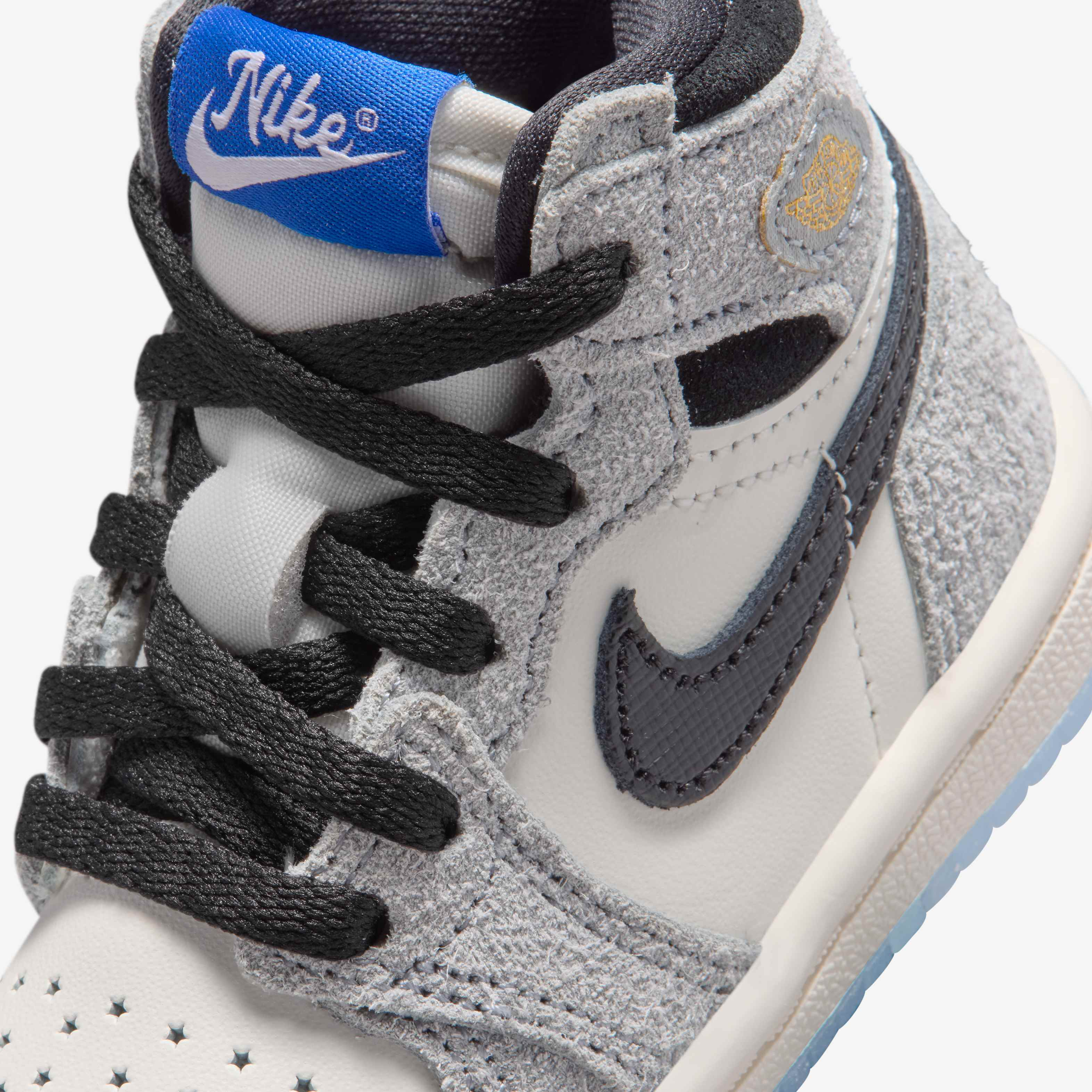 Jordan 1 Retro High OG 'UNC Reimagined' image number 6