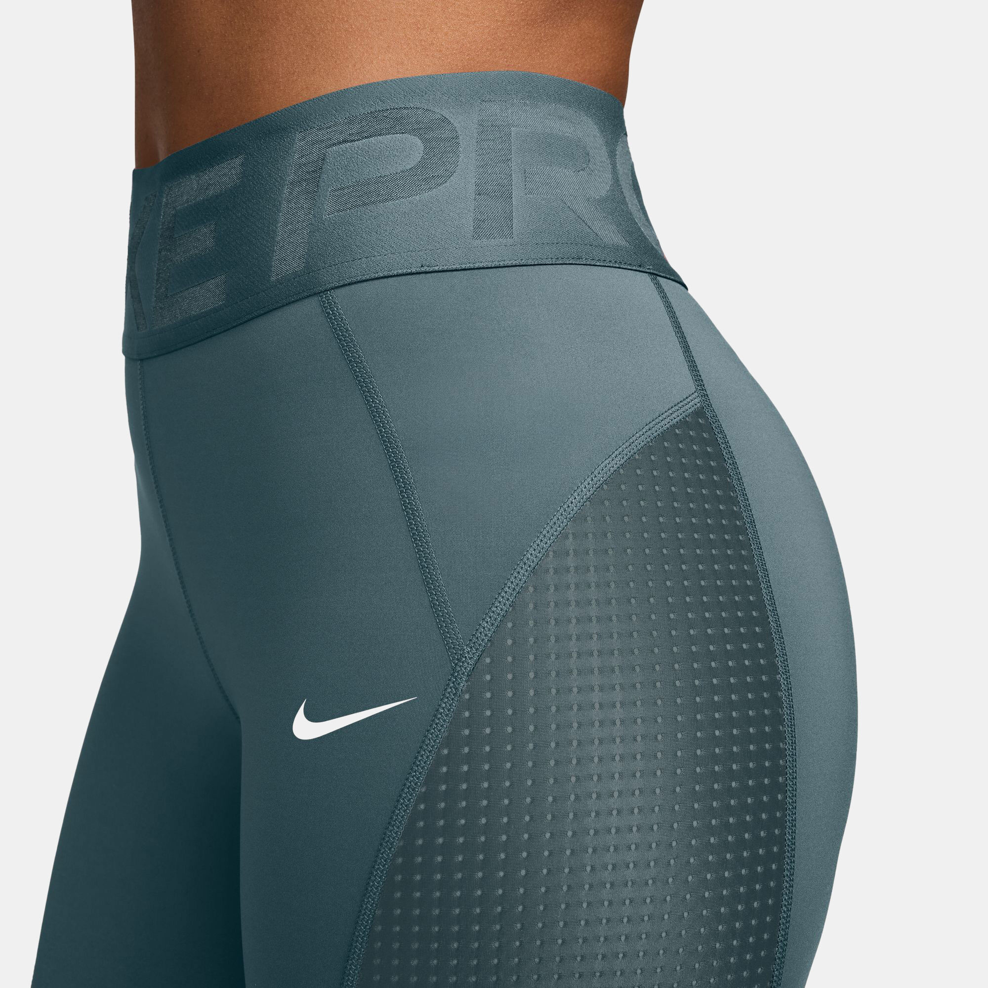 Zoom image