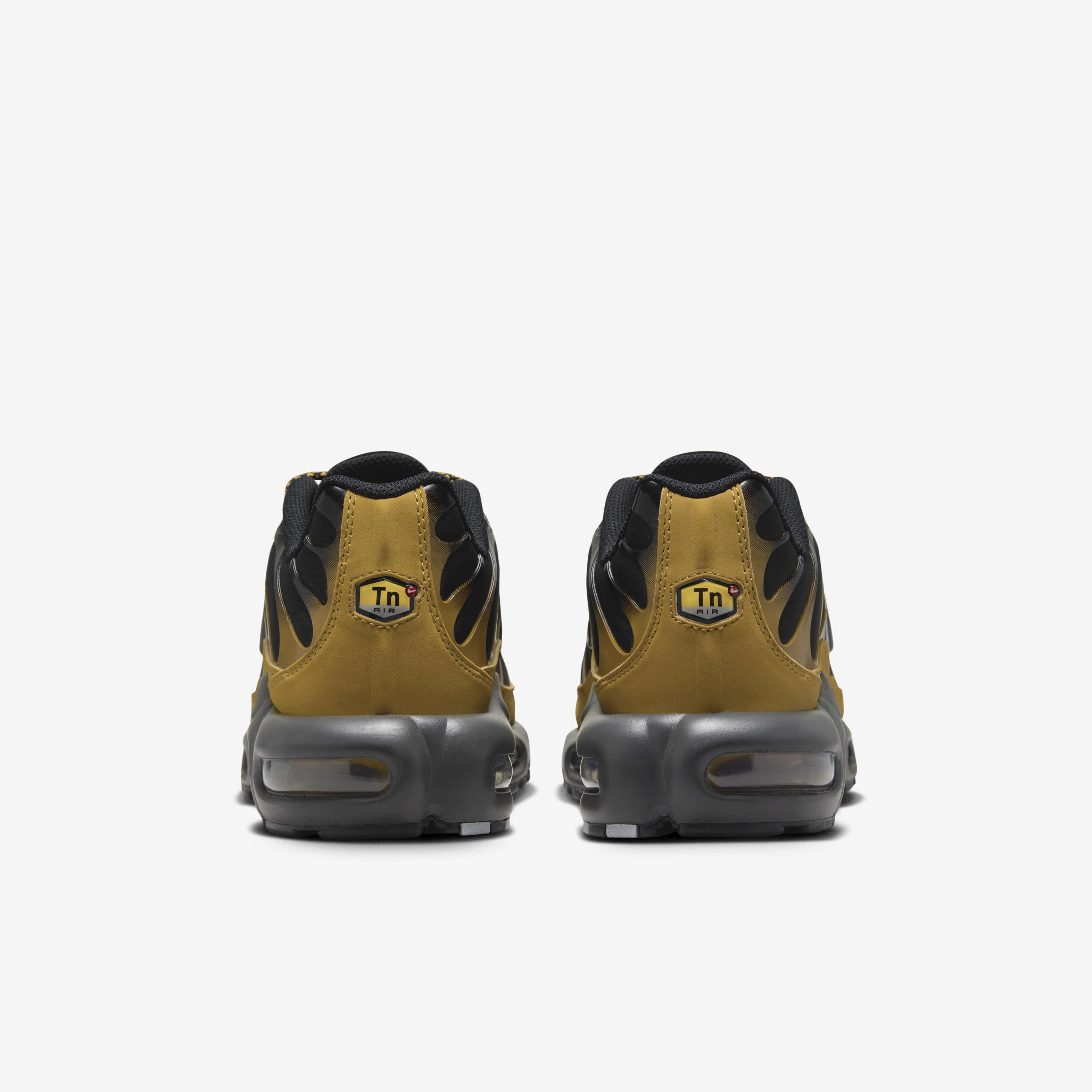 nike air max plus gold mens