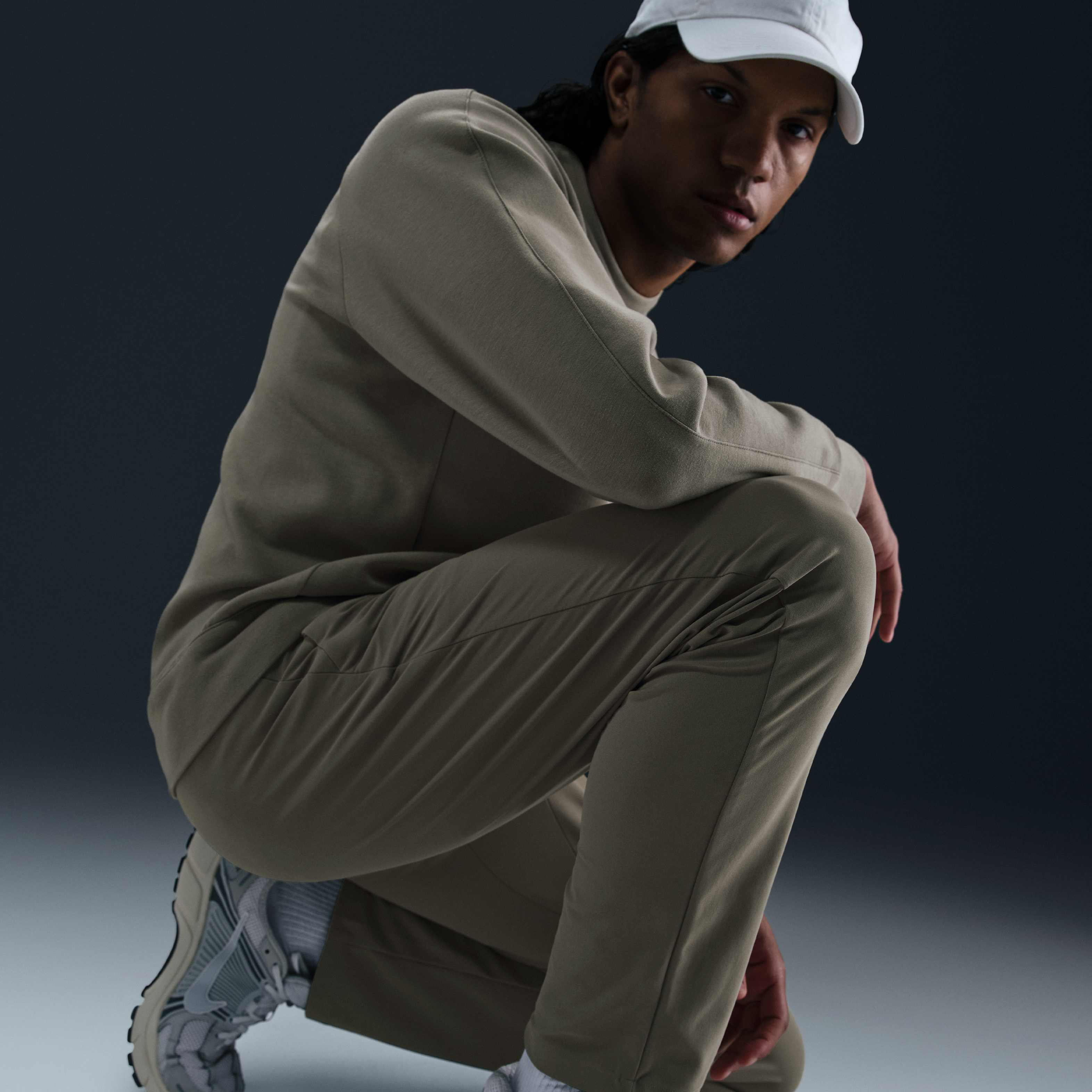 Nike 24.7 PerfectStretch image number 4