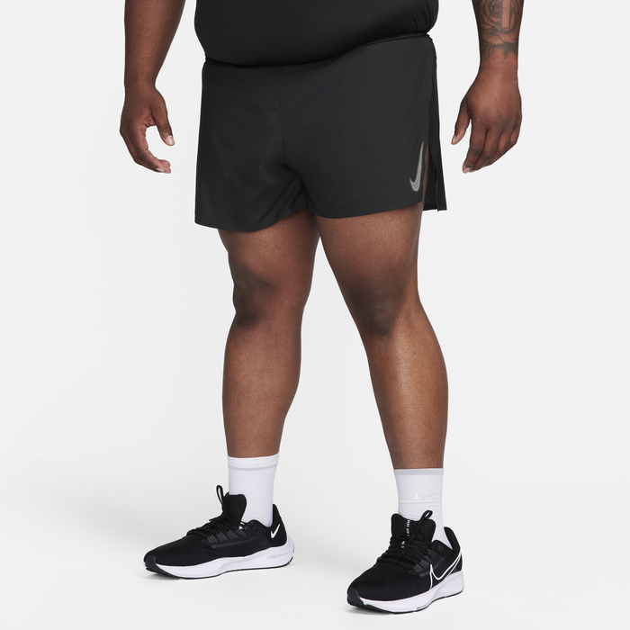 Nike Dri-FIT ADV AeroSwift image number 8 Nike Dri-FIT ADV AeroSwift image number 8