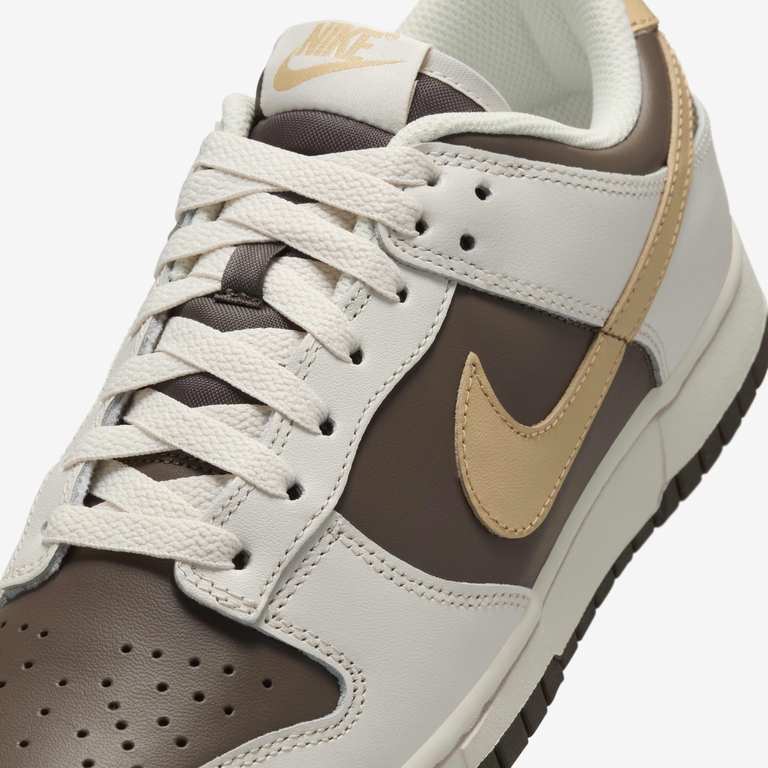 Nike Dunk Low image number 6